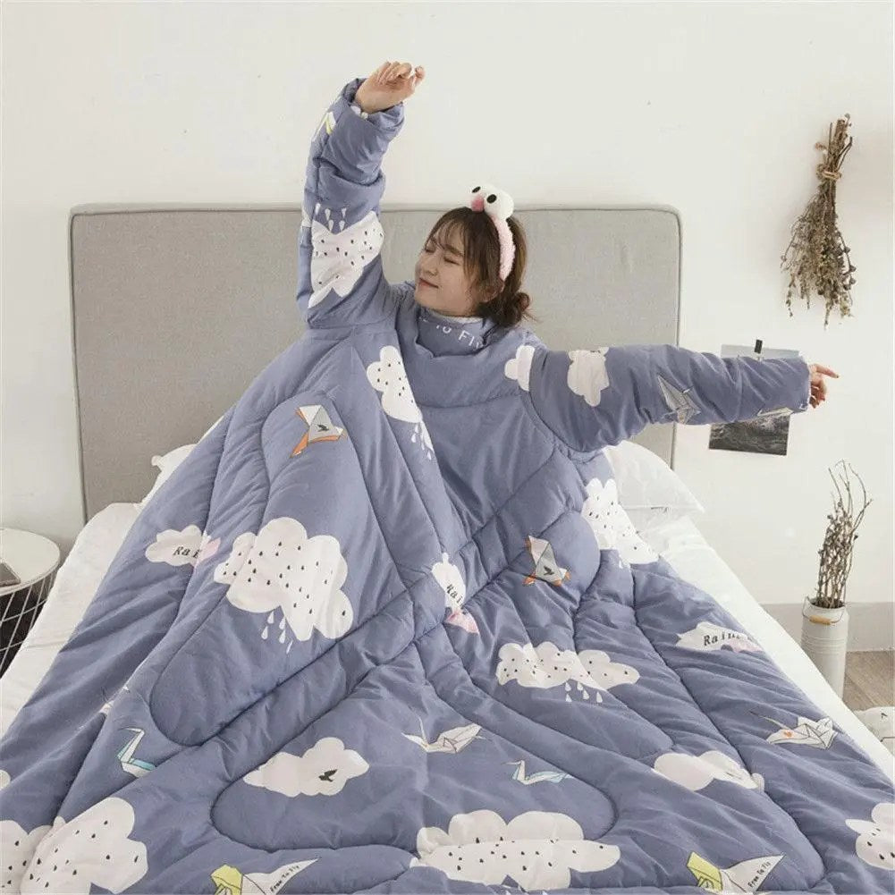 Warm And Cozy Blanket With Sleeves
