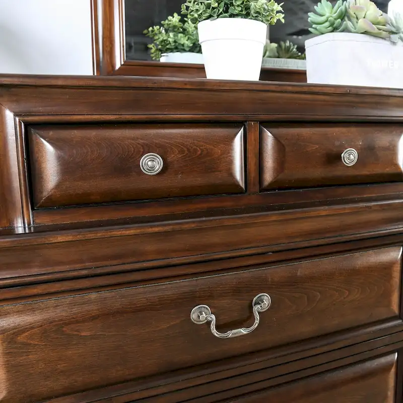 Oslo Classic 2-Piece Dresser and Mirror Set with 10 Drawers by Furniture of America