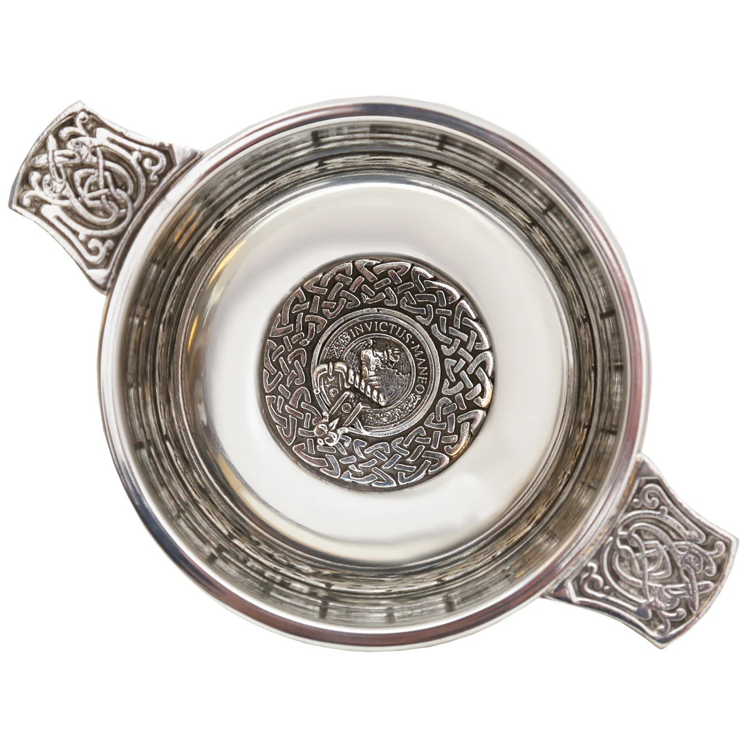 Clan Crest Quaich - Armstrong