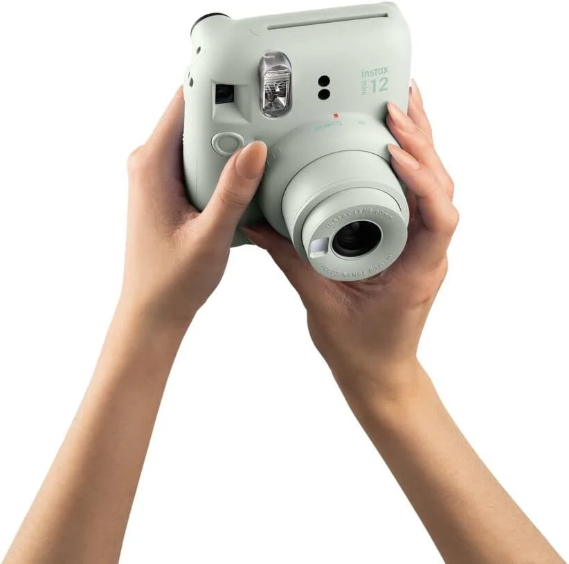 Instax Mini 12 Sofortbildkamera – Automatische Belichtung, Selfie-Spiegel, Nahaufnahme, Mint Grün