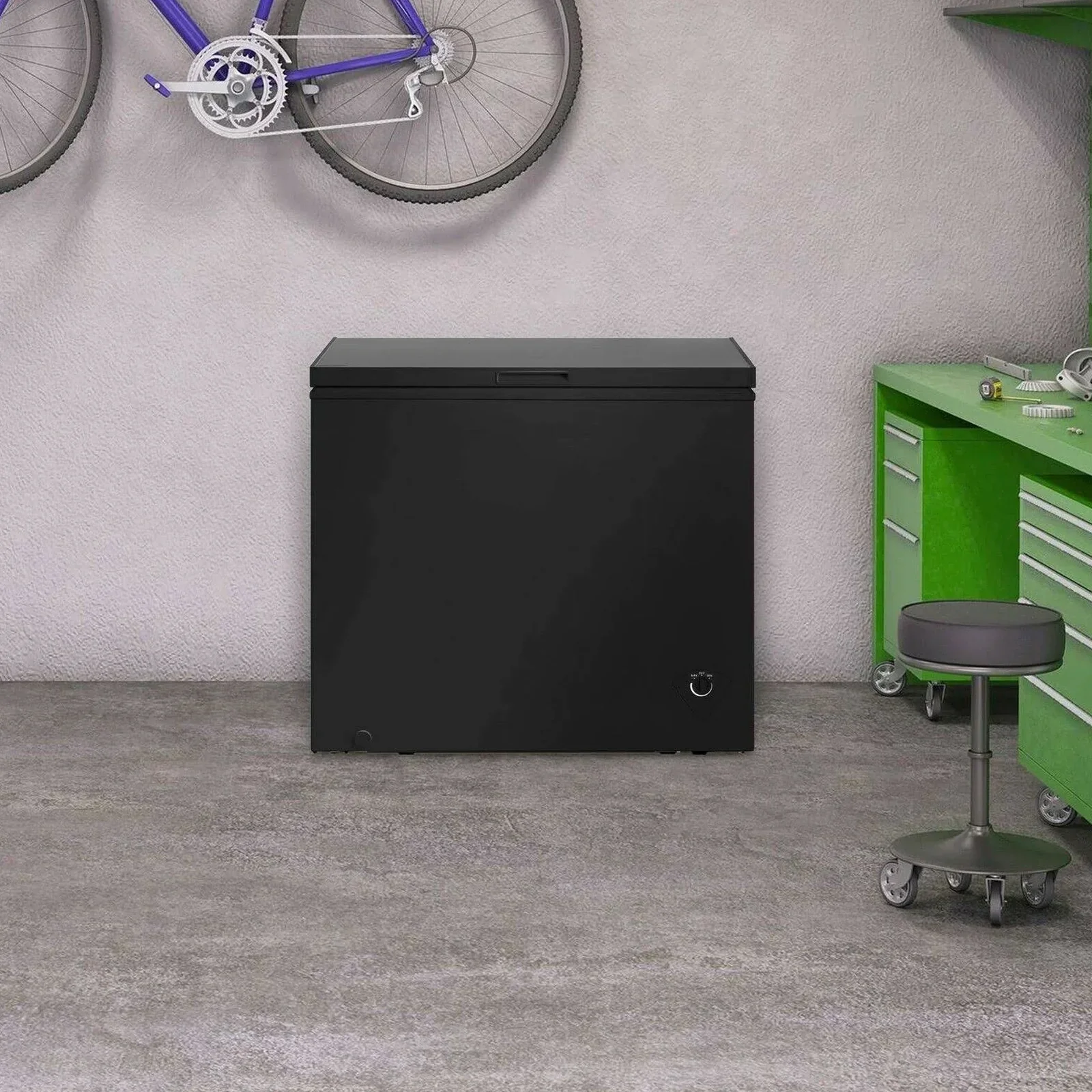 Arctic King 7.0 Cu ft Chest Freezer in Black