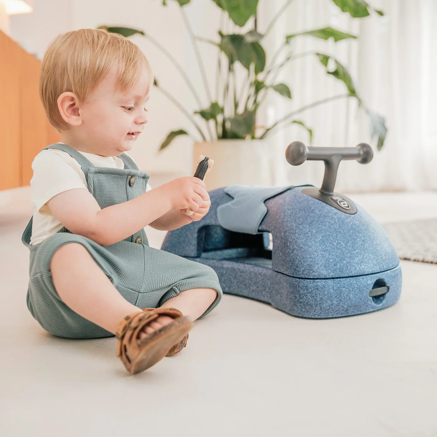 2025 Scoot and Ride My First Andador y Patinete 3 en 1 en color Acero