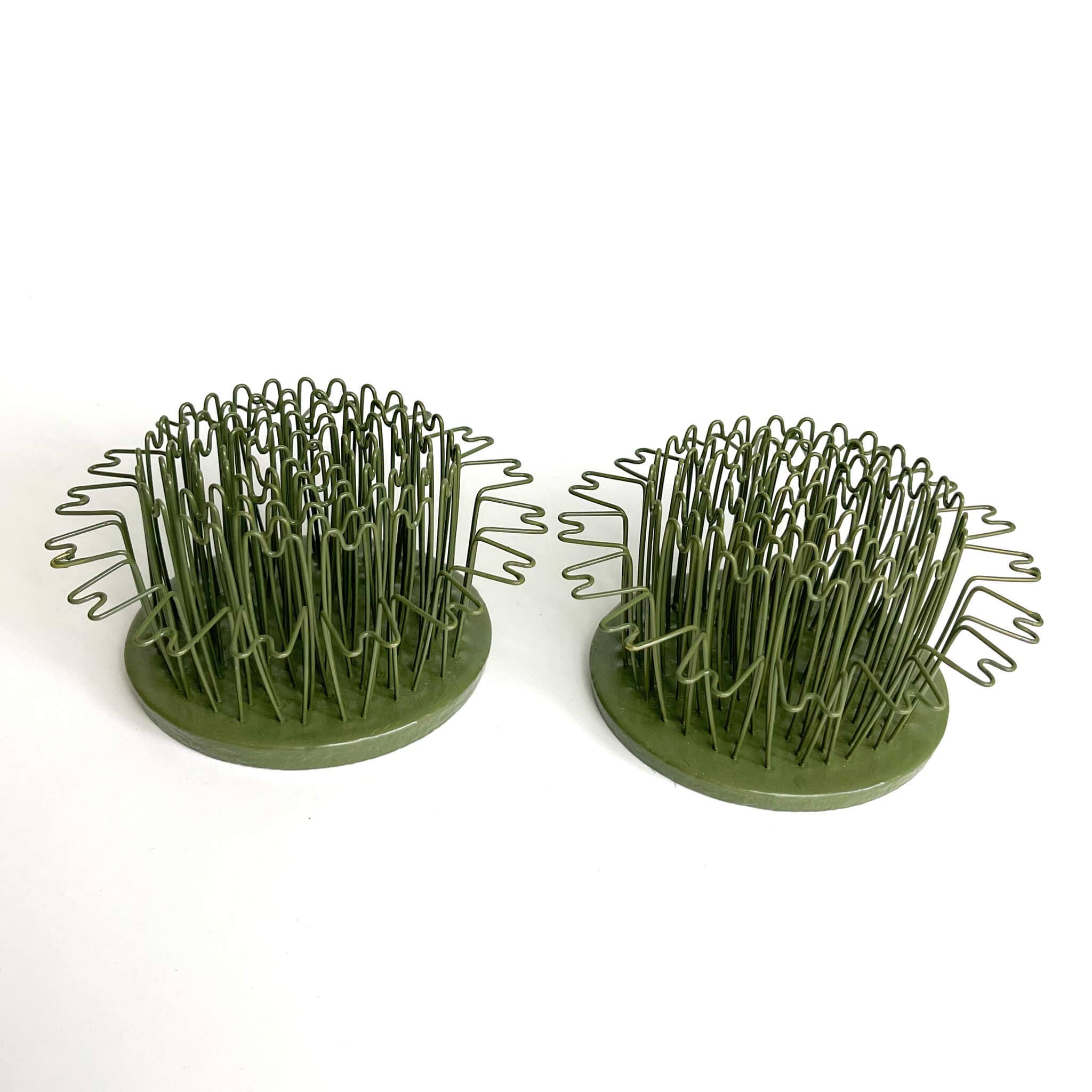 Round Hairpin Flower Holder  3
