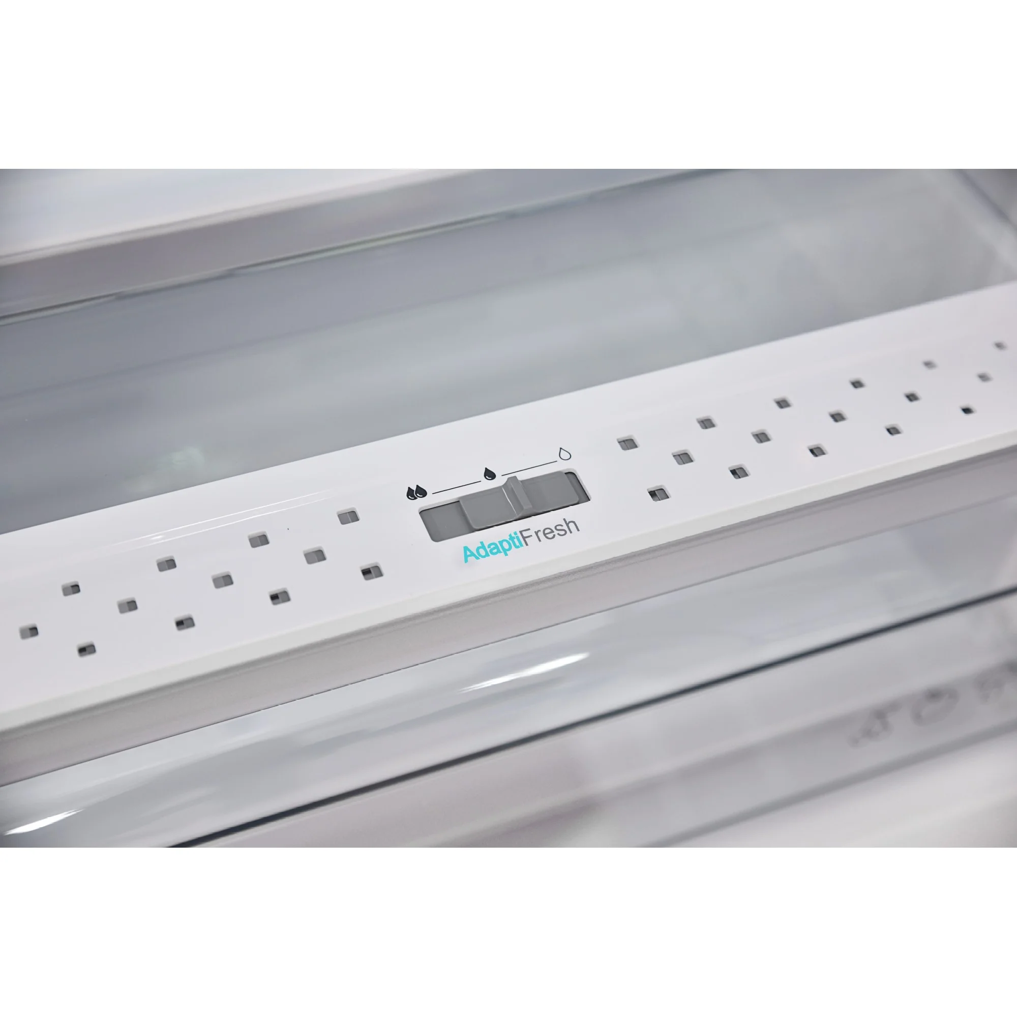 Sharp Einbaukühlschrank SJ-LD155E0XD/CH-Norm, 103er-Nische, Festtür