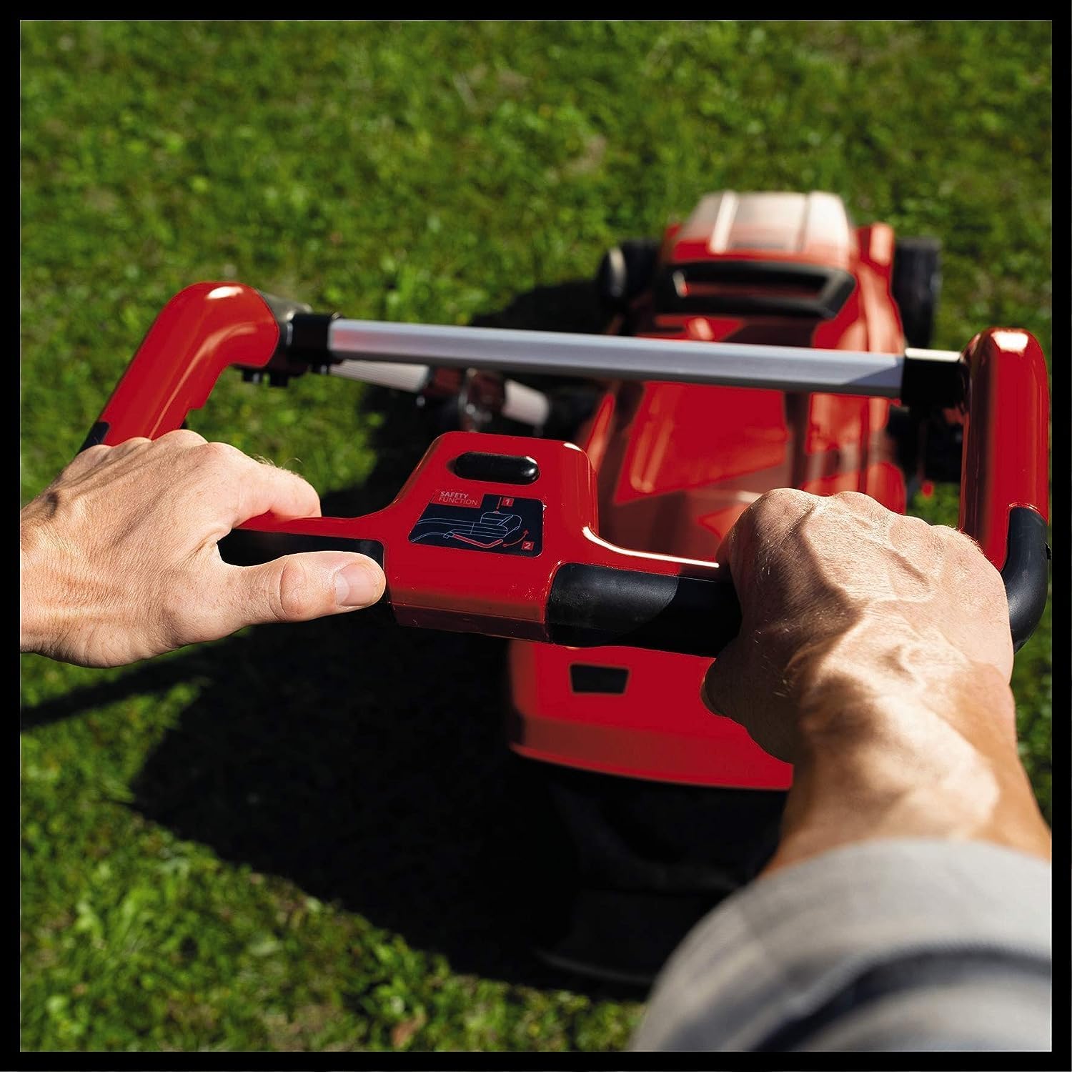 Einhell Akku-Rasenmher GE-CM 36/37 Li-Solo Power X-Change (36 V, 37 cm Schnittbreite, bis 400 m, 45L Grasfangkorb, 25-75 mm Schnitthhe, ohne Akku)
