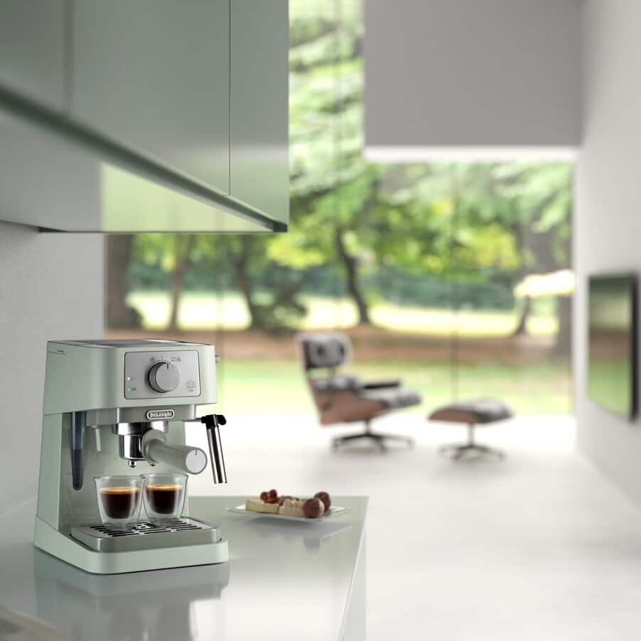 DeLonghi Stilosa Espresso Coffee Machine Maker - Green | EC260.GR