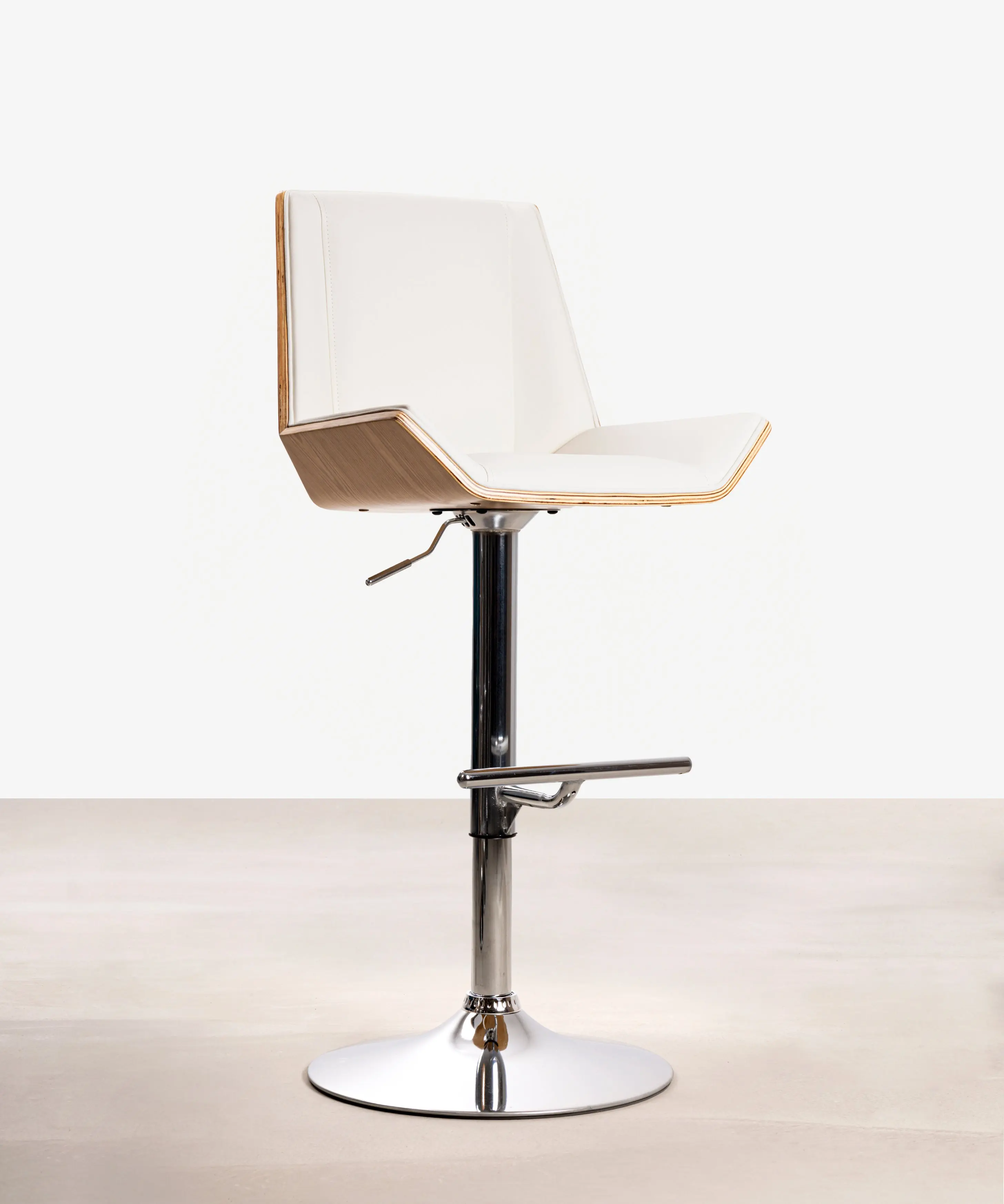 Taburete de Madera y Polipiel Regulable Lyssa