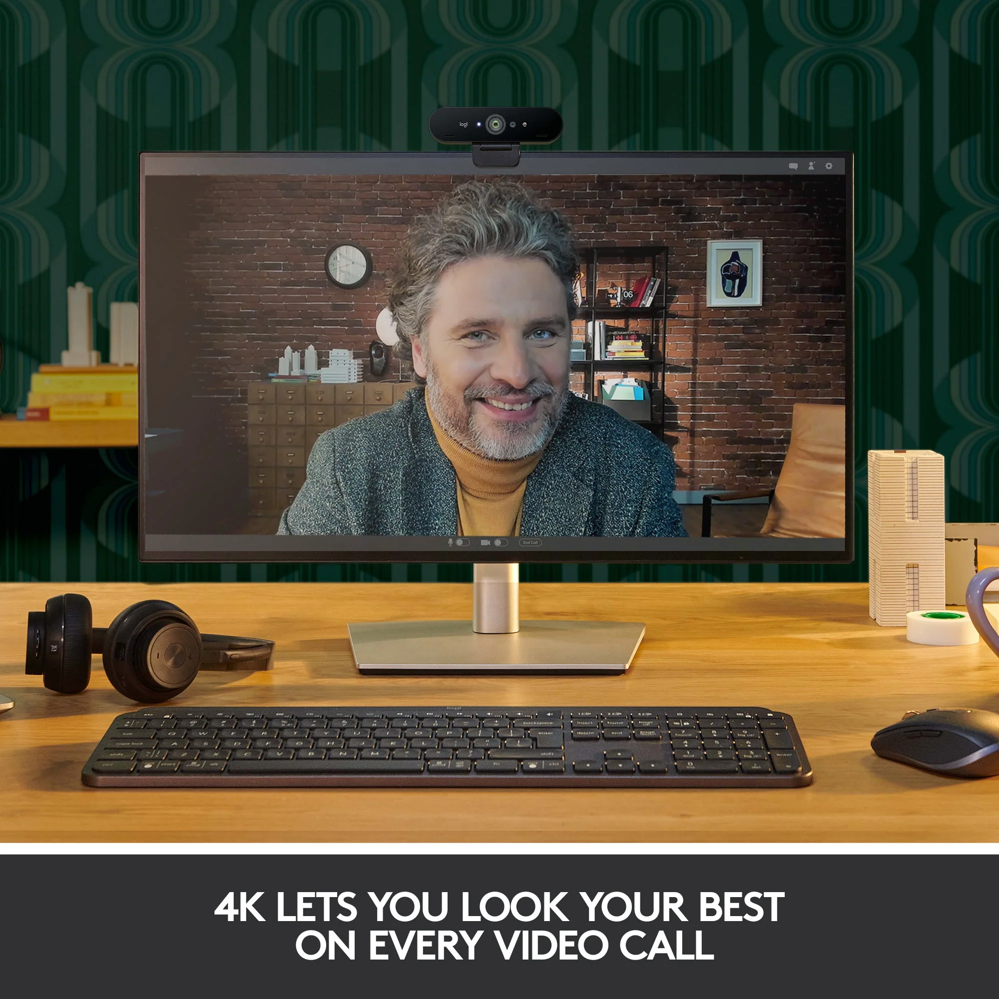 Logitech - Webcam 4K Pro 4096 x 2160 con Micrófono con Cancelación de Ruido - Negro