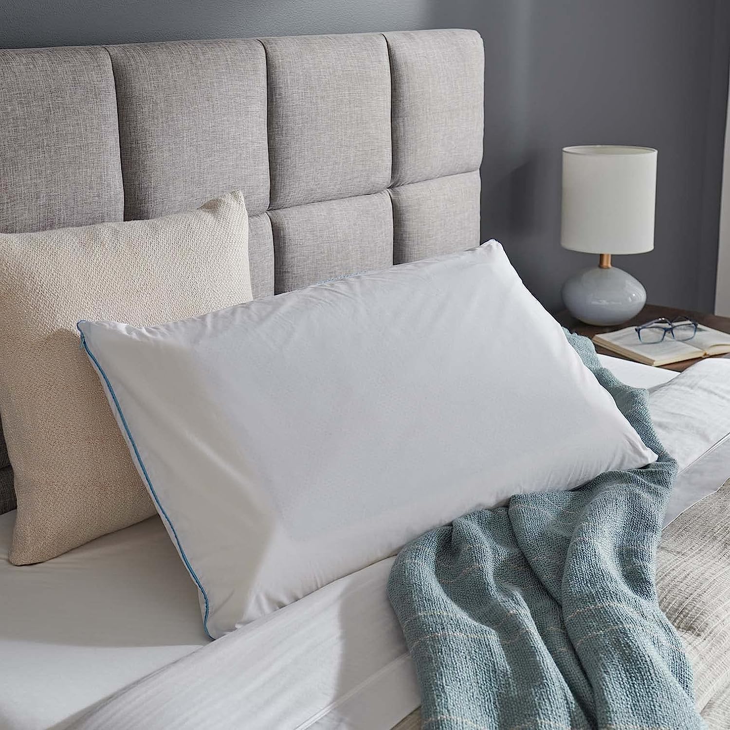 15440325P TEMPUR-Cloud Breeze Dual Cooling Pillow, King,White