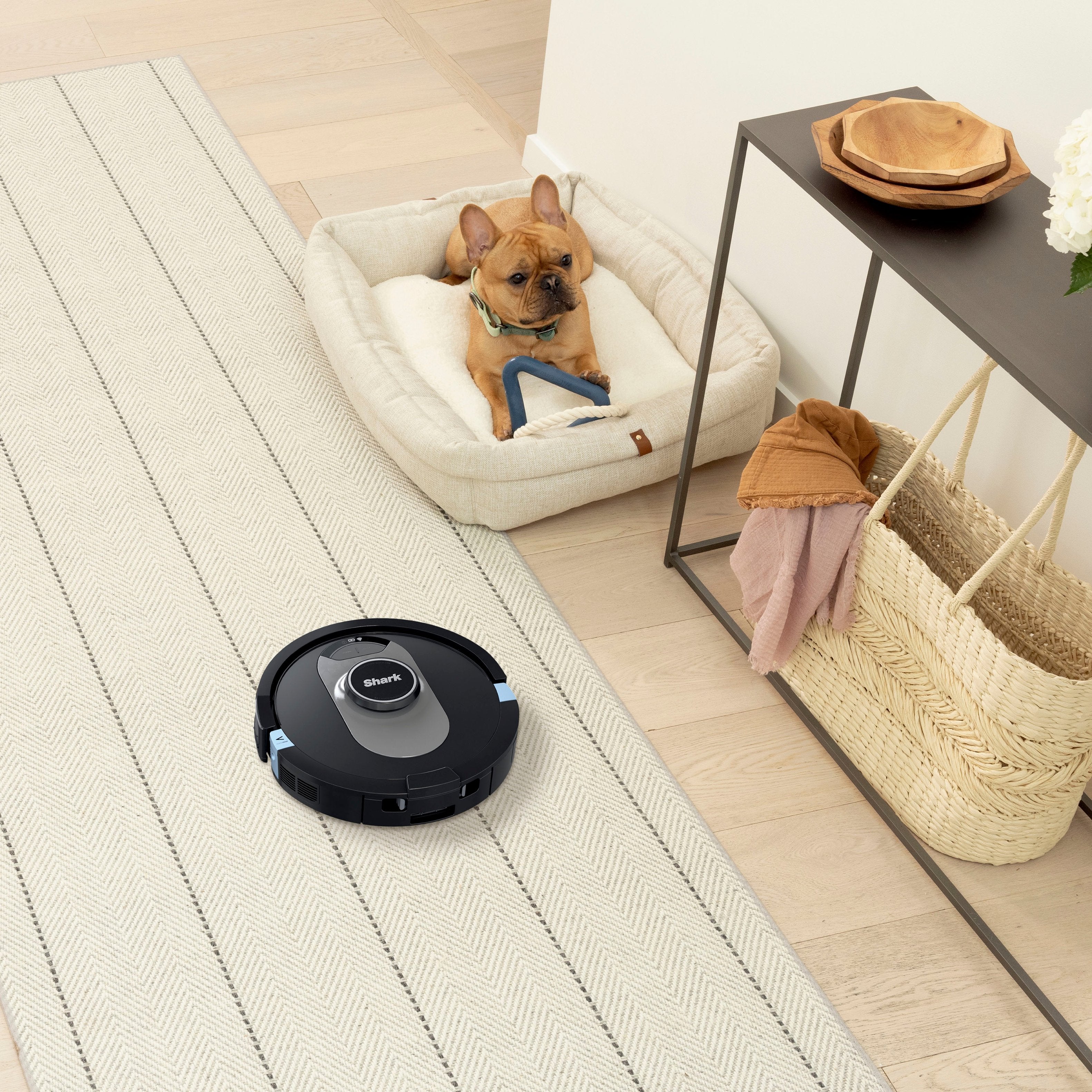 Shark - AI Ultra Robot Vacuum with Matrix Clean, Home Mapping, HEPA Bagless Self Empty Base, WiFI Connected - Black