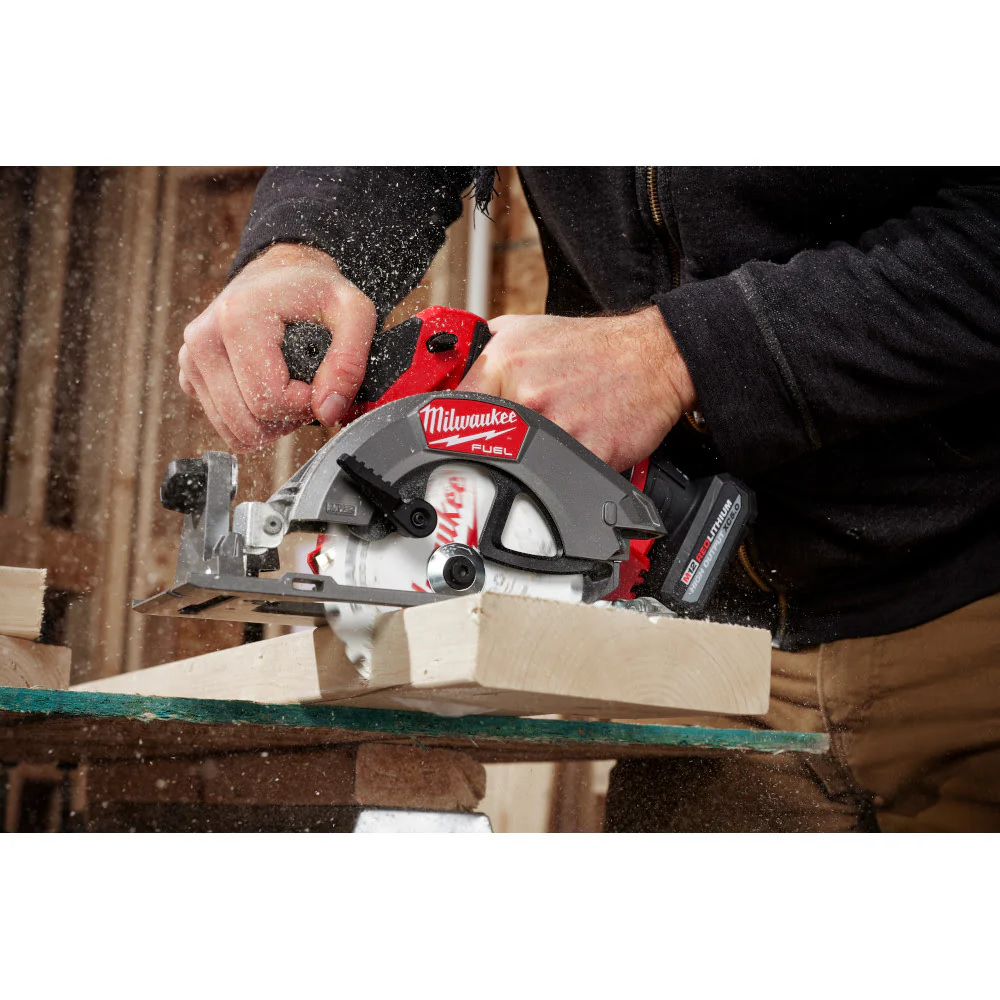 Milwaukee 2521-20 M12 FUEL 5-3/8