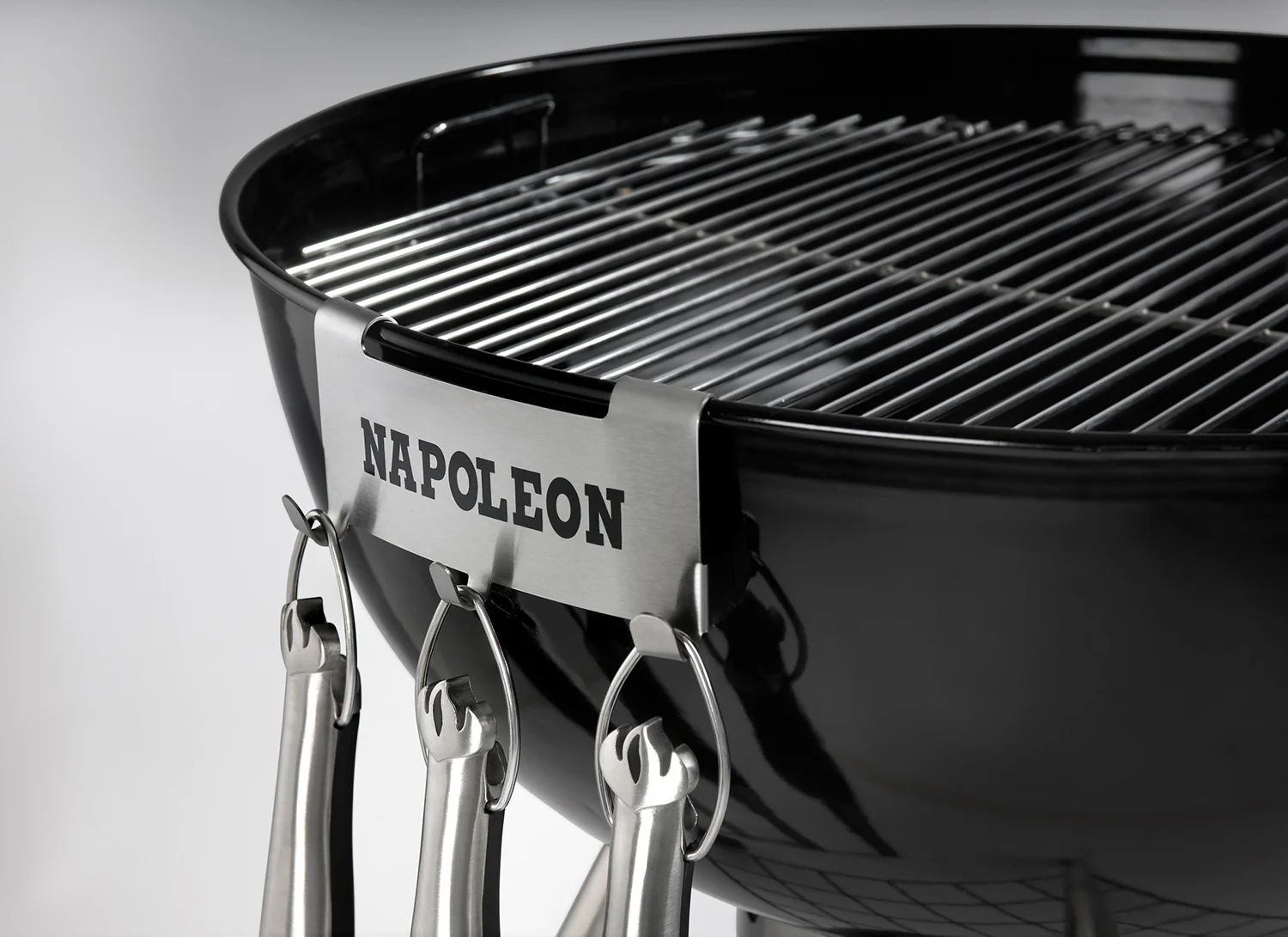 2025 Parrilla de carbón Napoleon bola Ø 57 cm