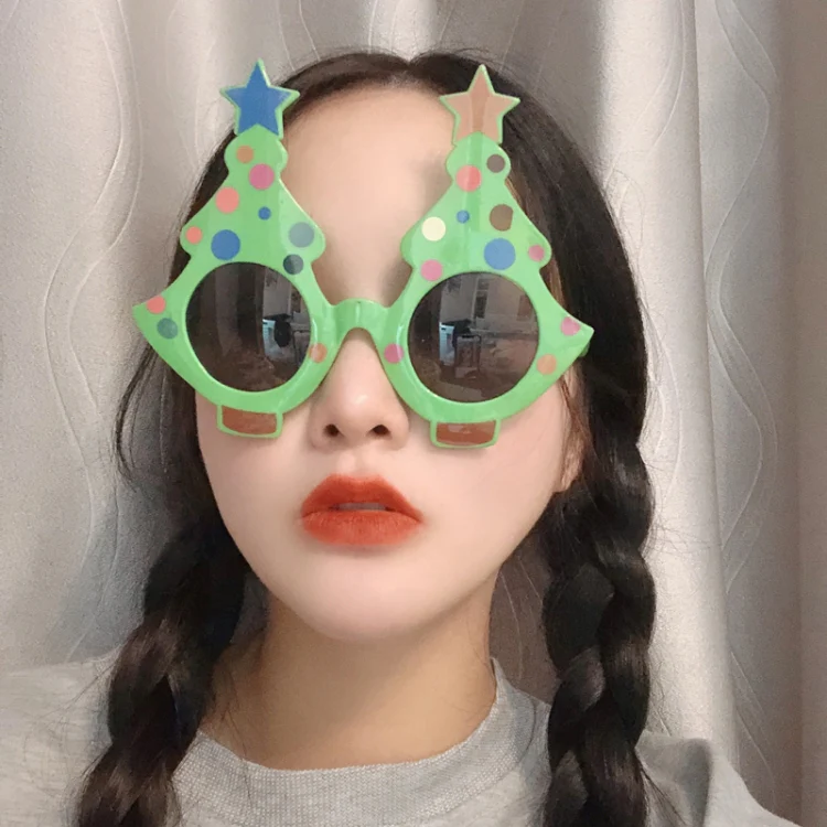 Christmas Weird Glasses Personalized Christmas Hair Clip, Love Elderly Snowman, Green Polka Dot Tree, Big Christmas Tree With Balls, Single-sided Glitter Christmas Hat, Snowflake Christmas Tree, Hug Santa Claus, Santa Claus Head, Knight Hat Pointed N