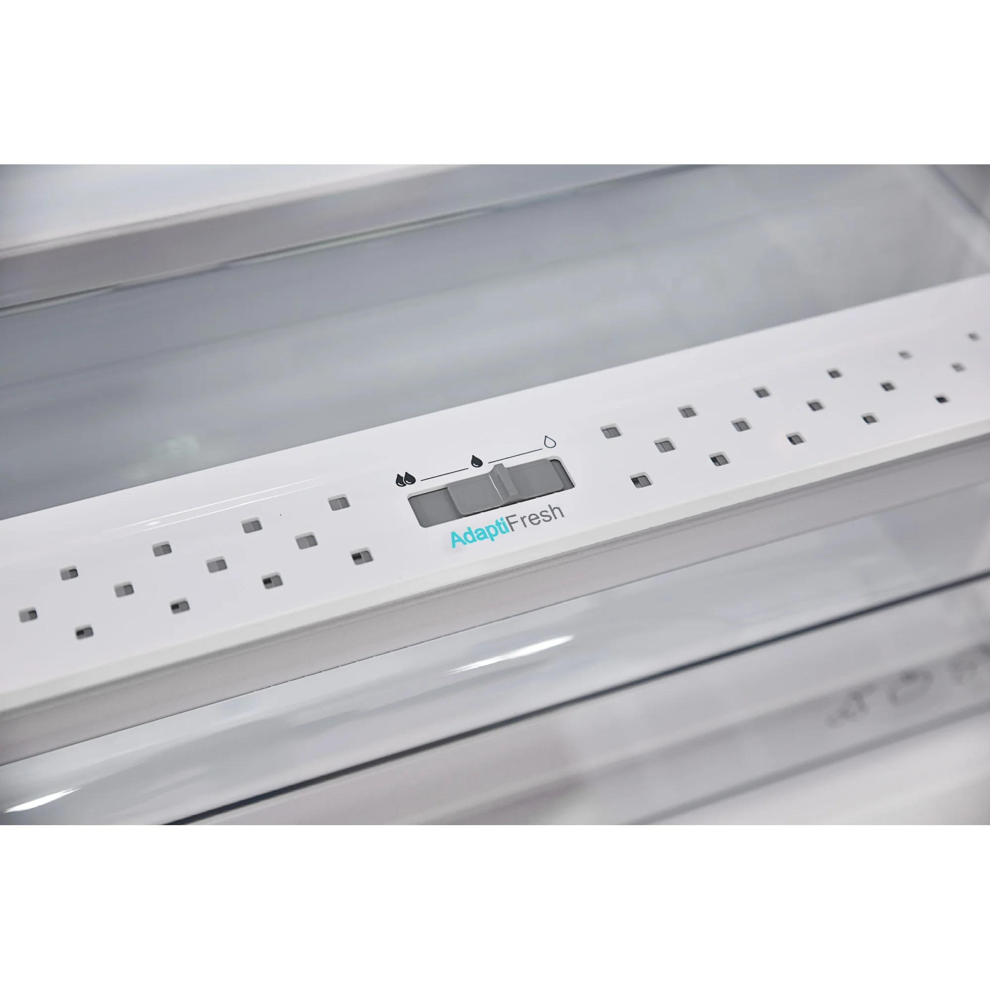 Sharp Einbaukühlschrank mit Gefrierfach SJ-LD140E0XS/CH-Norm, 103er-Nische,Schlepptür