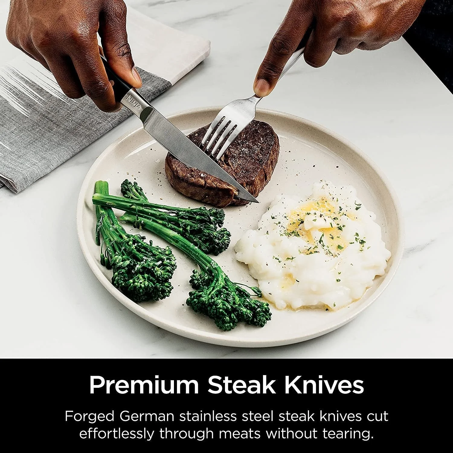 Ninja K32017 Foodi NeverDull 17 Piece Premium Knife System Block Set with Built-in Sharpener, Stainless Steel/Black