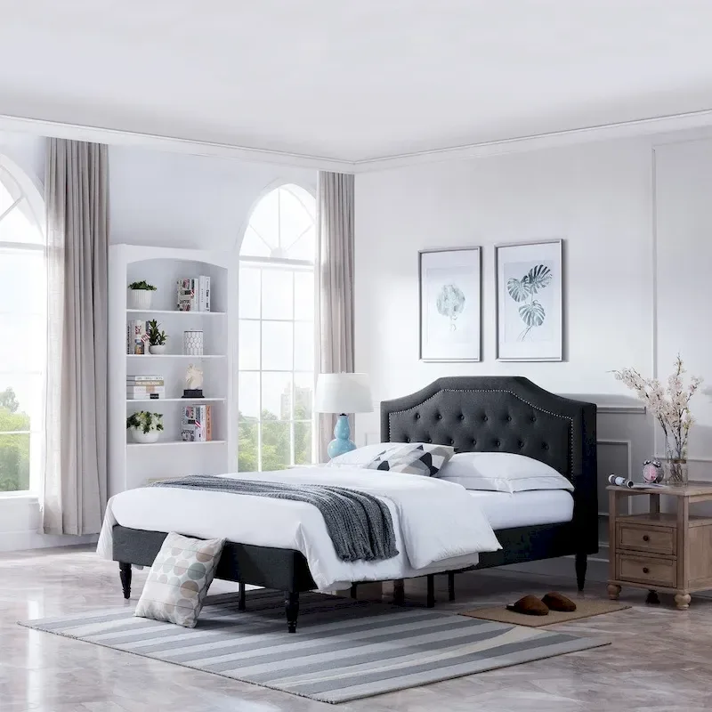 Christopher Knight Home Elinor Queen Upholstered Platform Bed