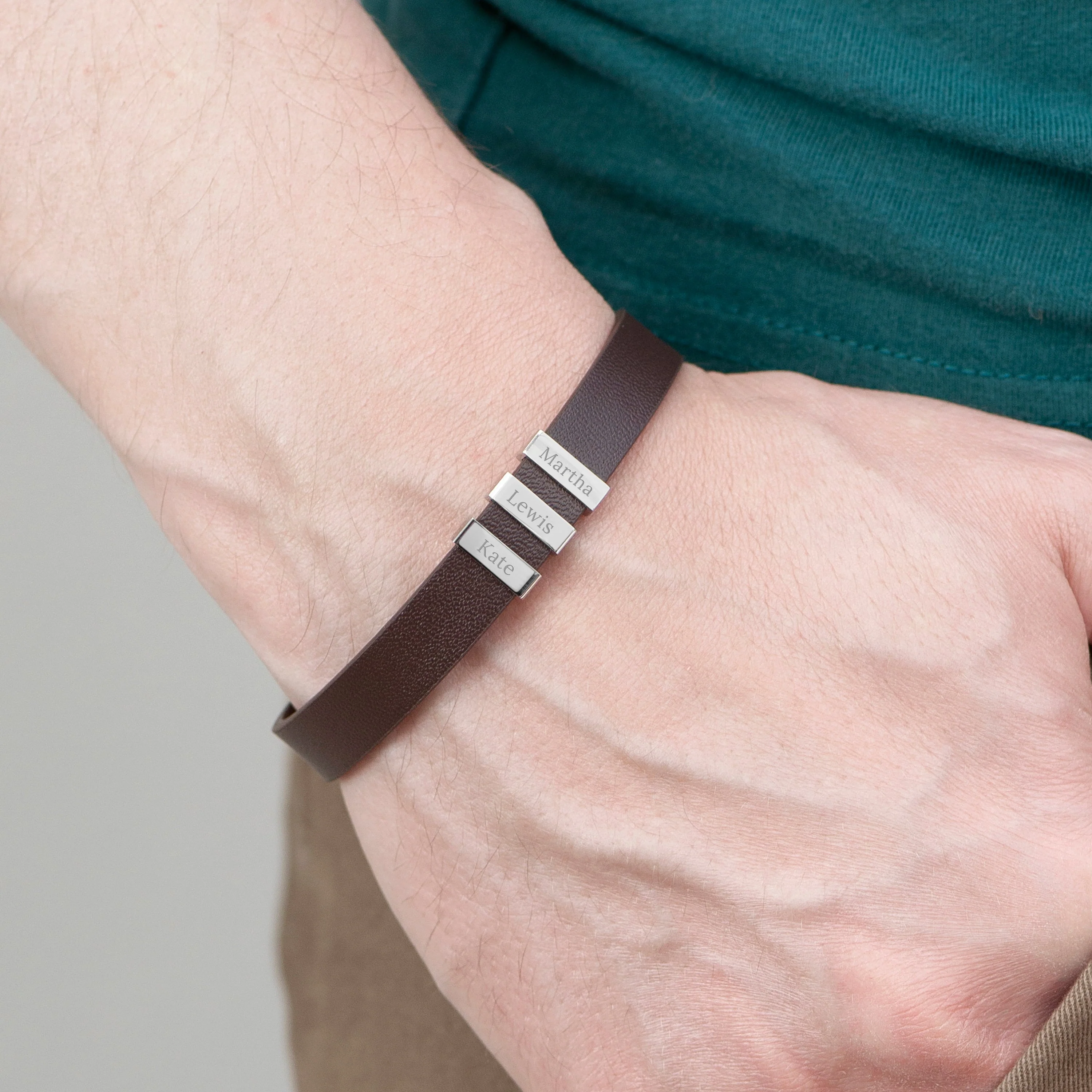Personalised Men's Soho Tag Brown Leather Bracelet