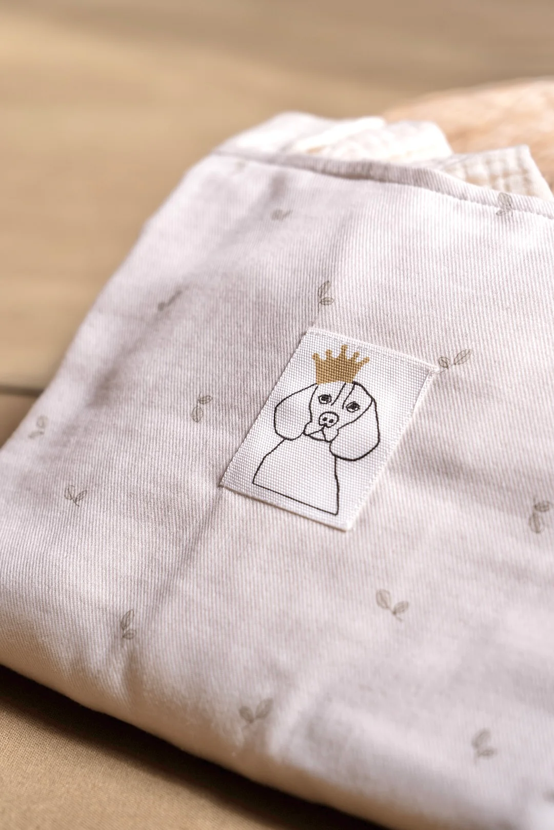 Arrullo Cello Oliva + Volante Gasa Cruda