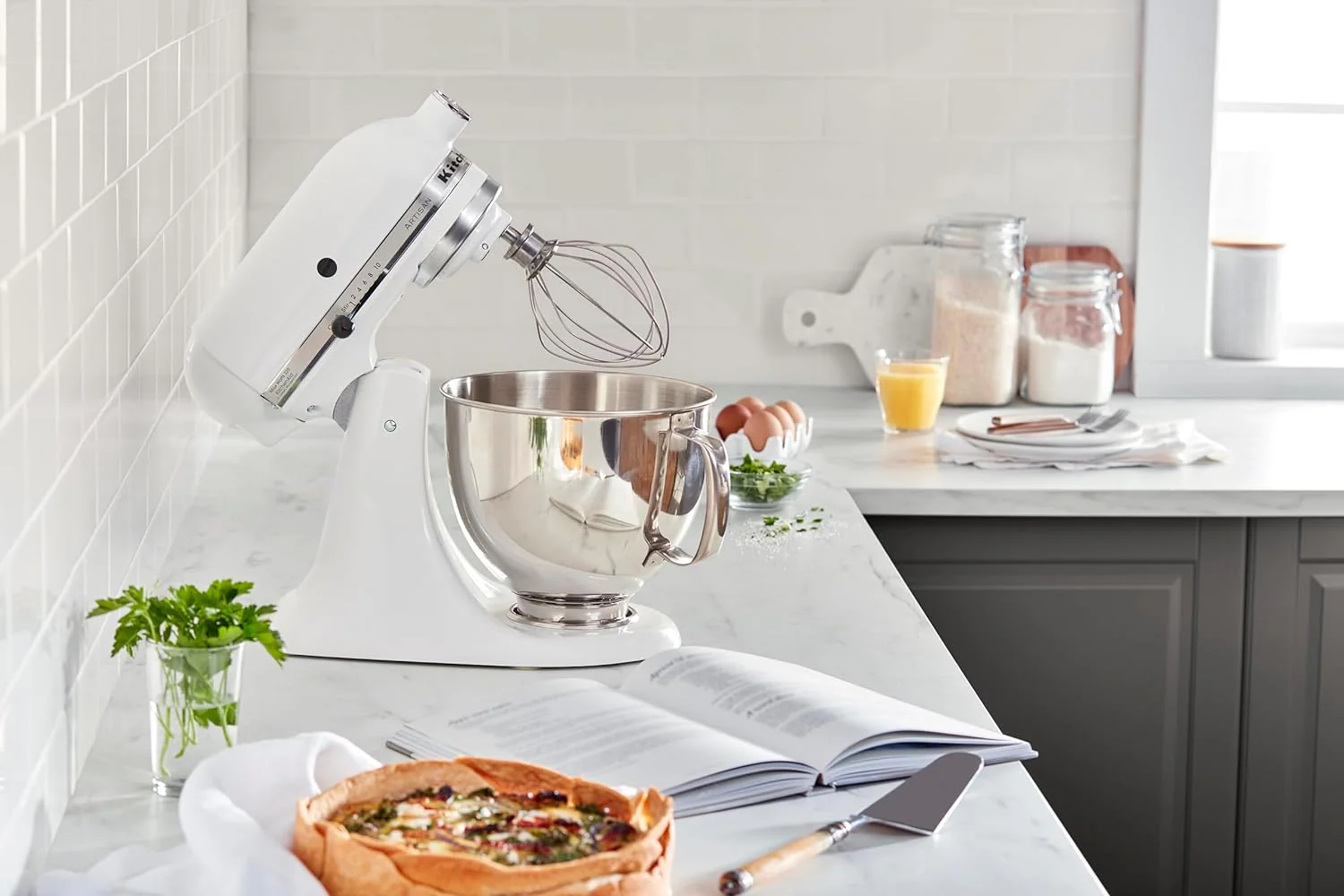 KitchenAid Artisan Series 5 Quart Tilt Head Stand Mixer