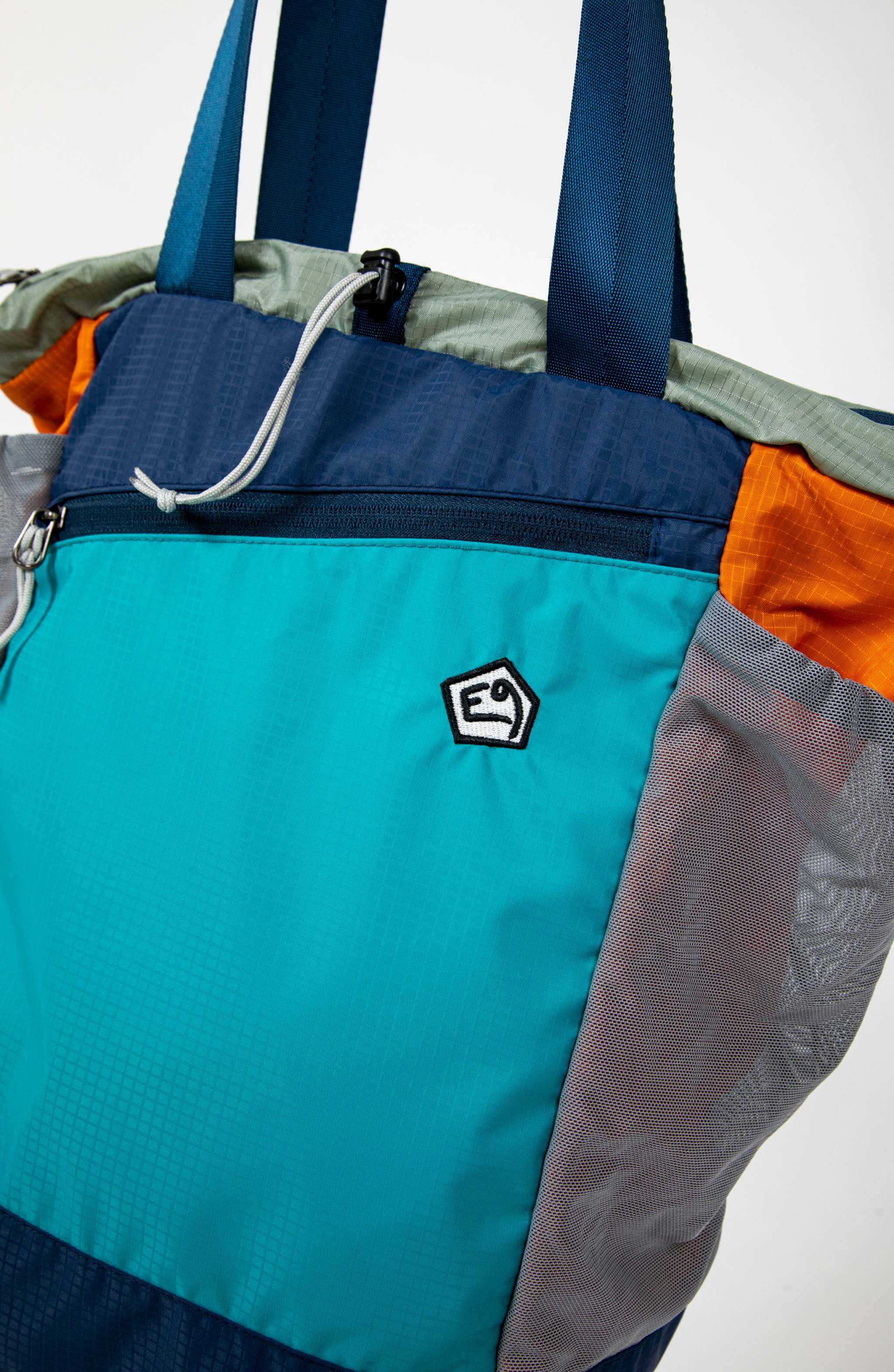 E9 Bagpack