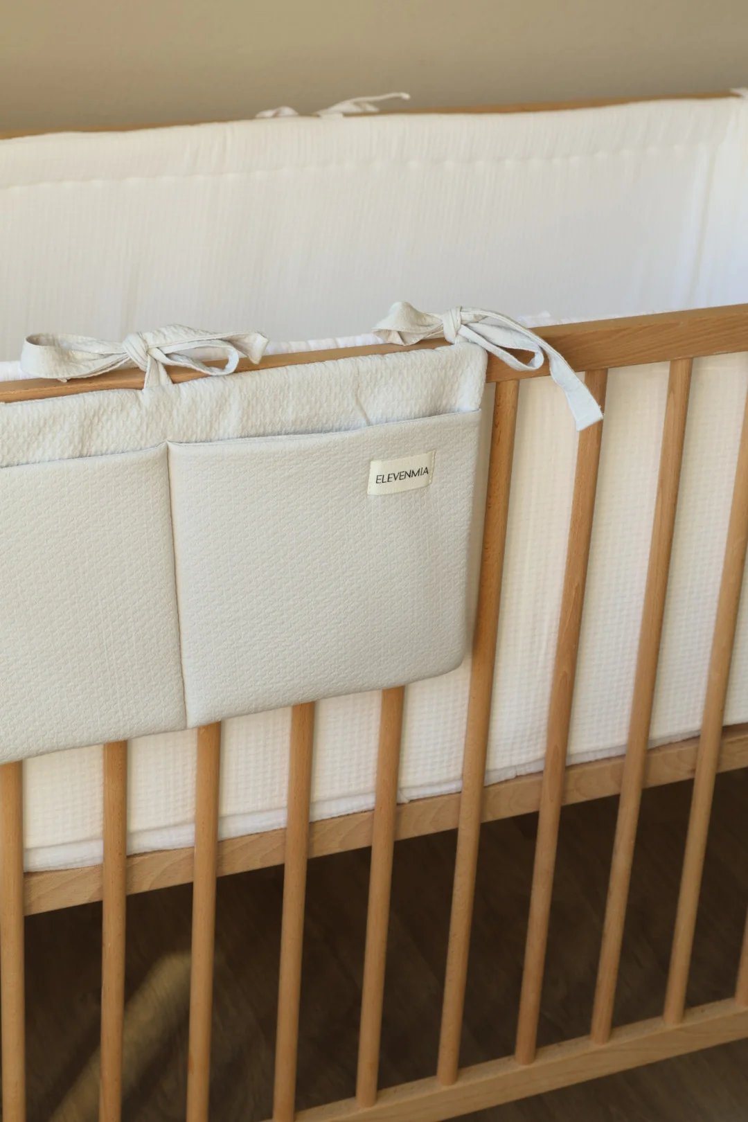 Organizador de cuna Dolby Gris