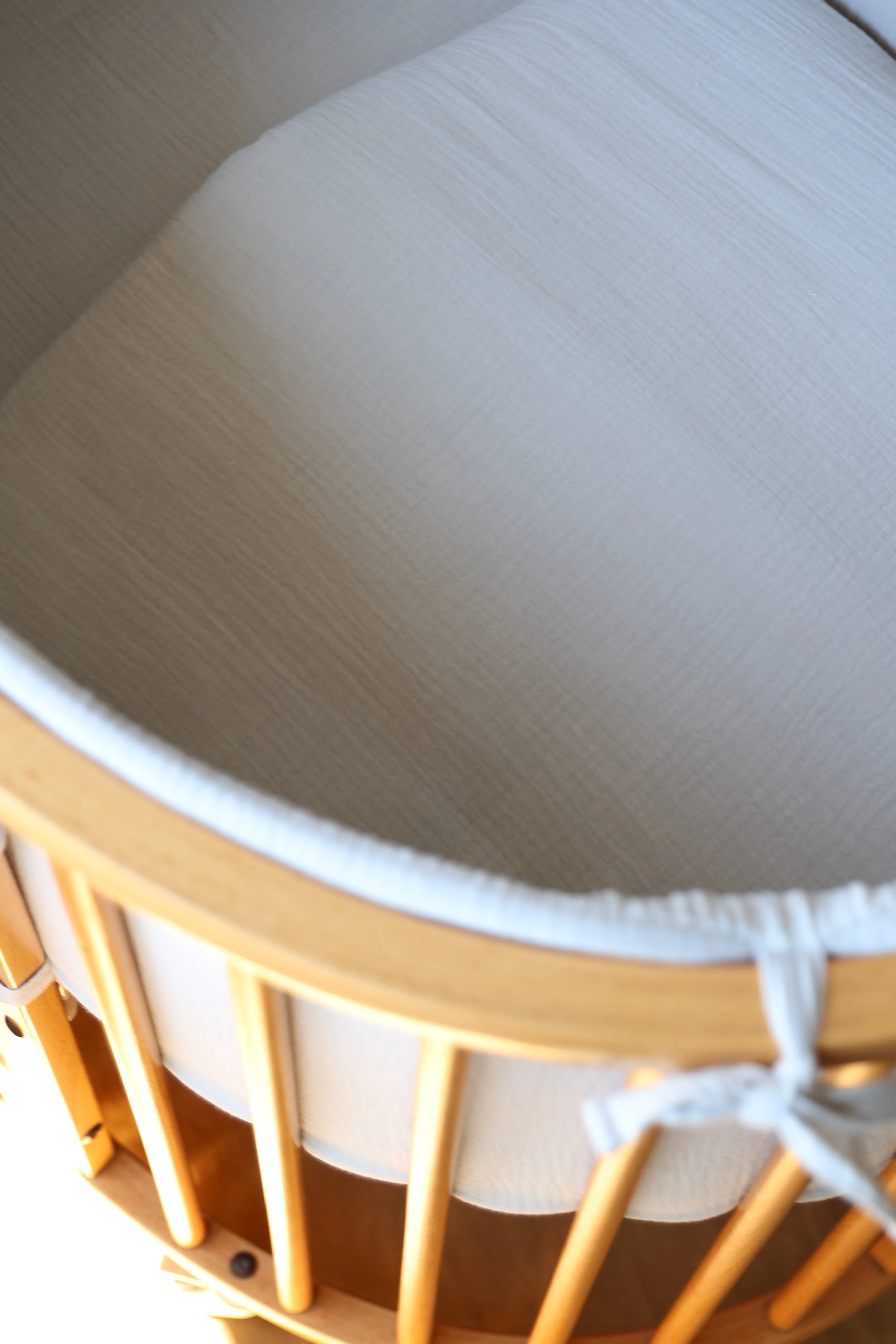 Protector Cuna Stokke V3 Gasa Gris