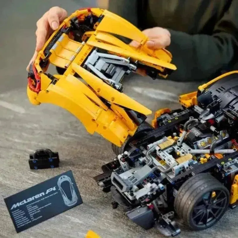 LEGO 42172 McLaren P1 Ultimate Auto