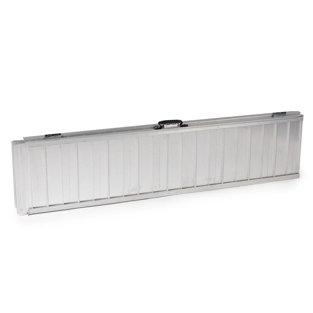 2025 Titan Ramps rampa plegable simple de 4 pies para silla de ruedas – capacidad de carga de 600 lb.
