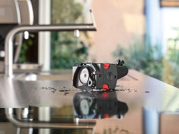 De'Longhi Magnifica S Smart ECAM 230.13.B Kaffeevollautomat mit Milchaufschäumdüse für Cappuccino, Espresso-, Kaffee- und Long Coffee Direktwahltasten und Drehregler, 2-Tassen-Funktion, Schwarz