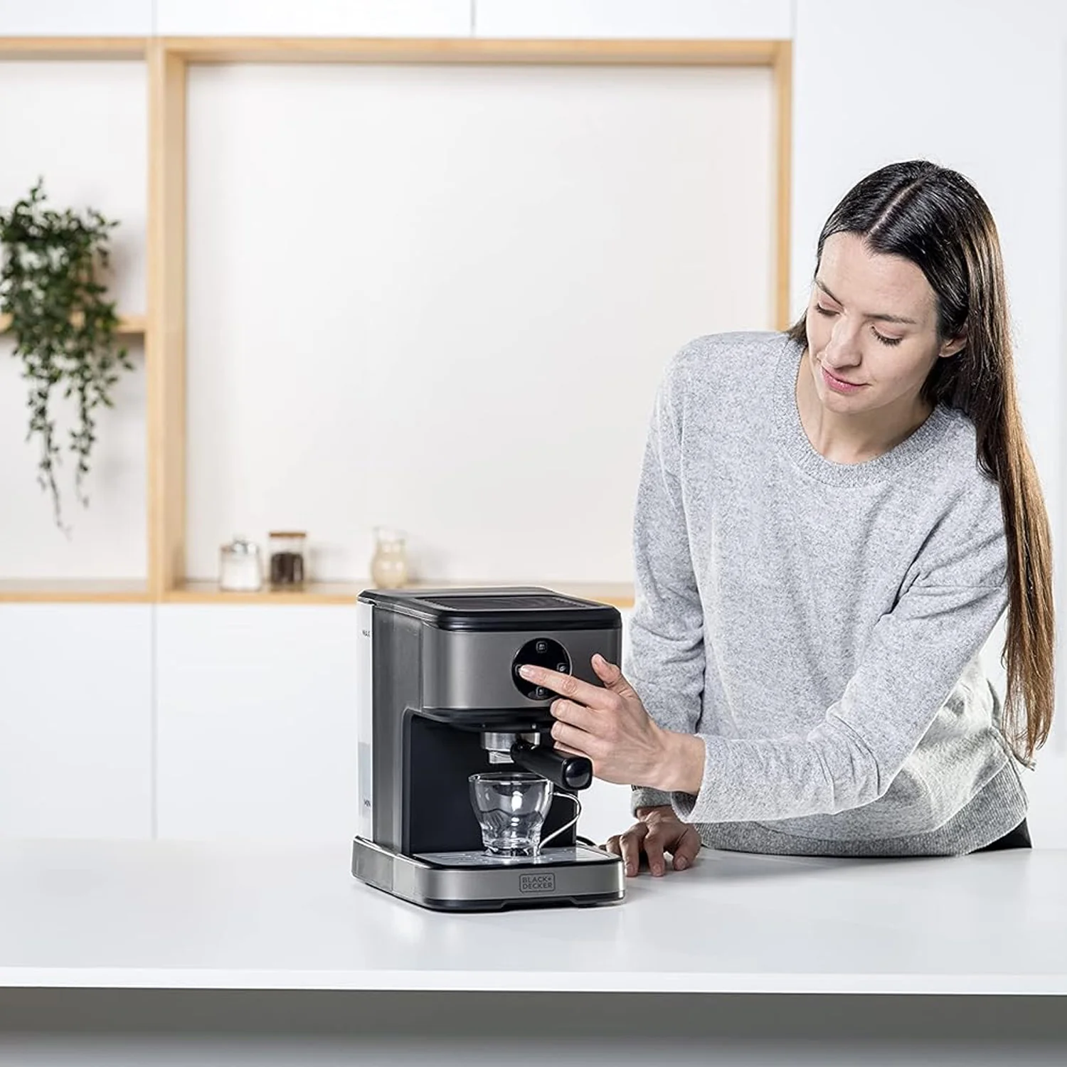 Macchina Per Caffe Espresso Macinato Con Pannello Touch 1,5l 850w