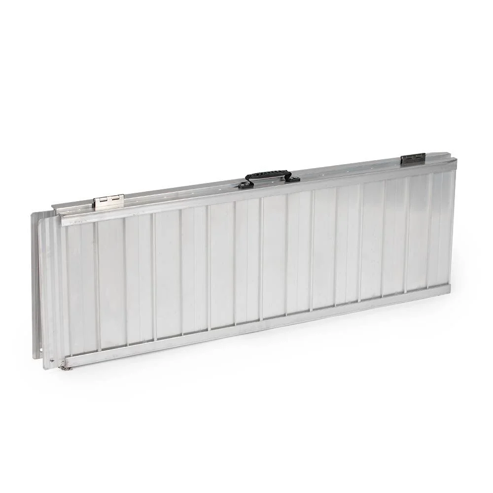 2025 Titan Ramps rampa plegable simple para silla de ruedas, 4 pies – capacidad de carga de 500 lb.