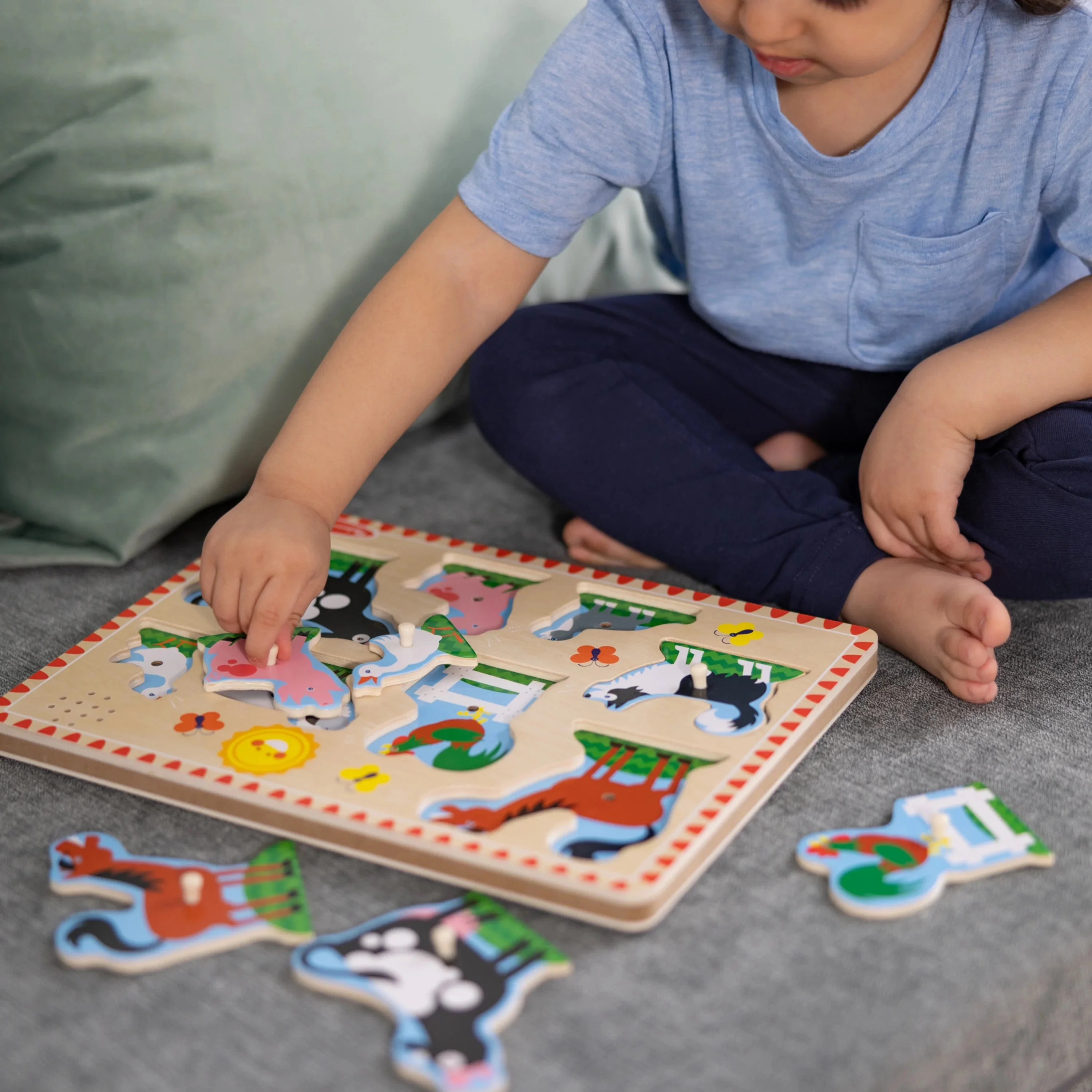 Melissa & Doug Rompecabezas Sonoro de Animales de Granja – Rompecabezas de Madera con Clavijas y Efectos de Sonido (8 piezas)
