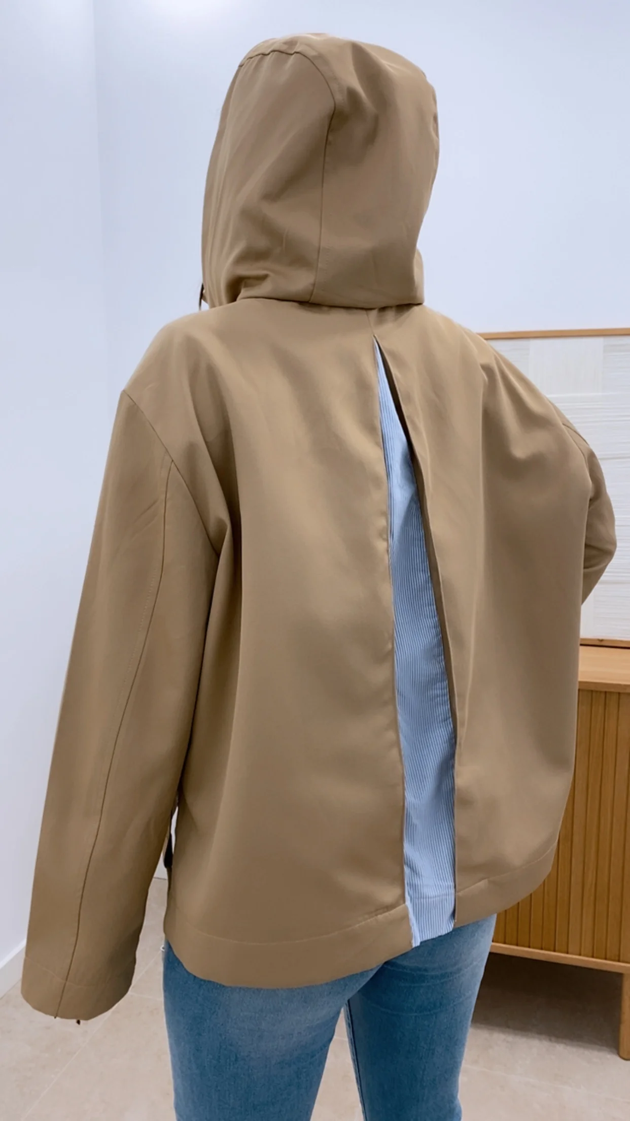 GABARDINA CORTA COMBINADA