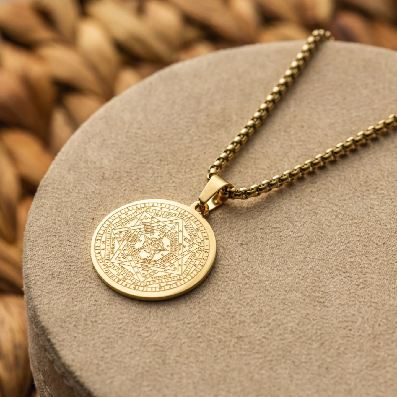 Ketting Aemeth Zegel - 7 Aartsengelen John Dee - RVS - Goud