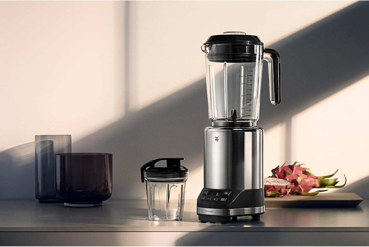 WMF Kult Pro Multifunktionsmixer Hochleistungsmixer, 30.000 U/min, Smoothie Maker, Standmixer, Ice-Crush Funktion, 4 Mixbehlter inkl. ToGo-Verschluss