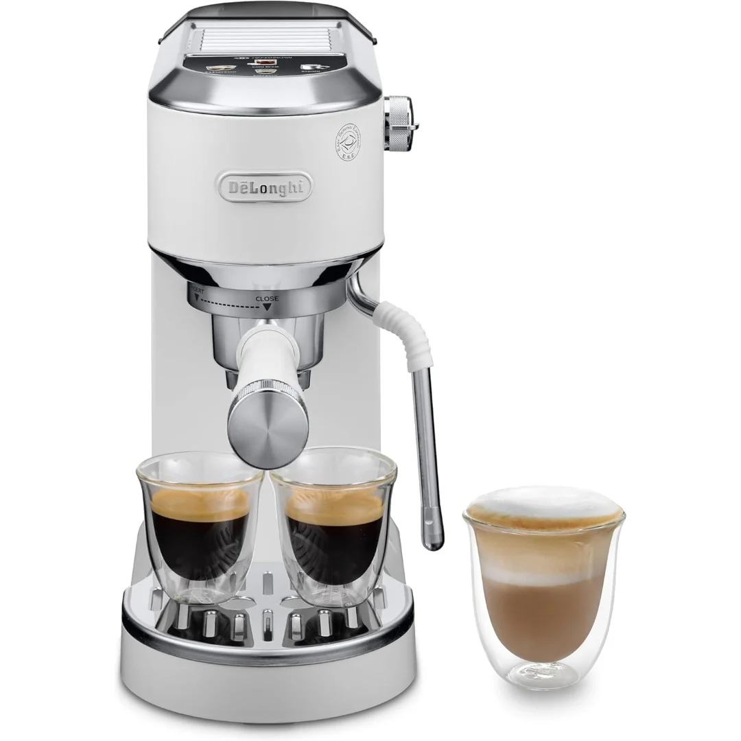 De'Longhi Dedica – Cafetera de Bomba de Acero Inoxidable para Café Molido o Monodosis, Espresso y Capuchino, Depósito de 1.3 Litros, Sistema Antigoteo, Modelo EC685.M, Color Metal