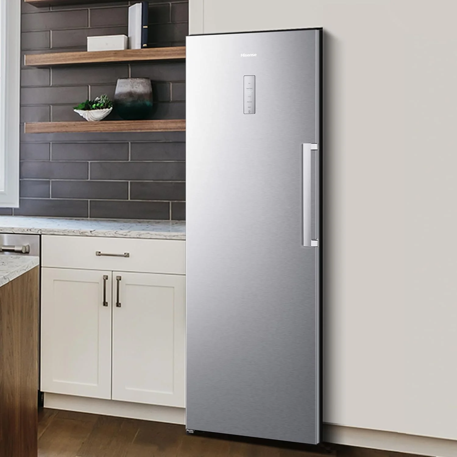 Hisense FV191N4AW2 Vriezer/ TotalNoFrost/ SuperFreeze/ Deuralarm/ Multiflow 360��/ BigBox/ 143,4 cm/ Vriesgedeelte 147 l/ 41 dB/ 205 kWh/Wit