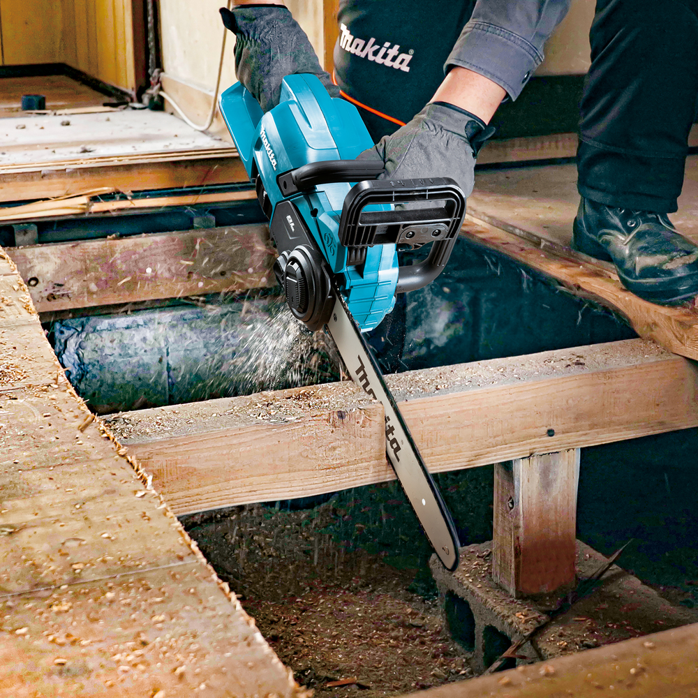 Chain Saw LXT ®DUC307