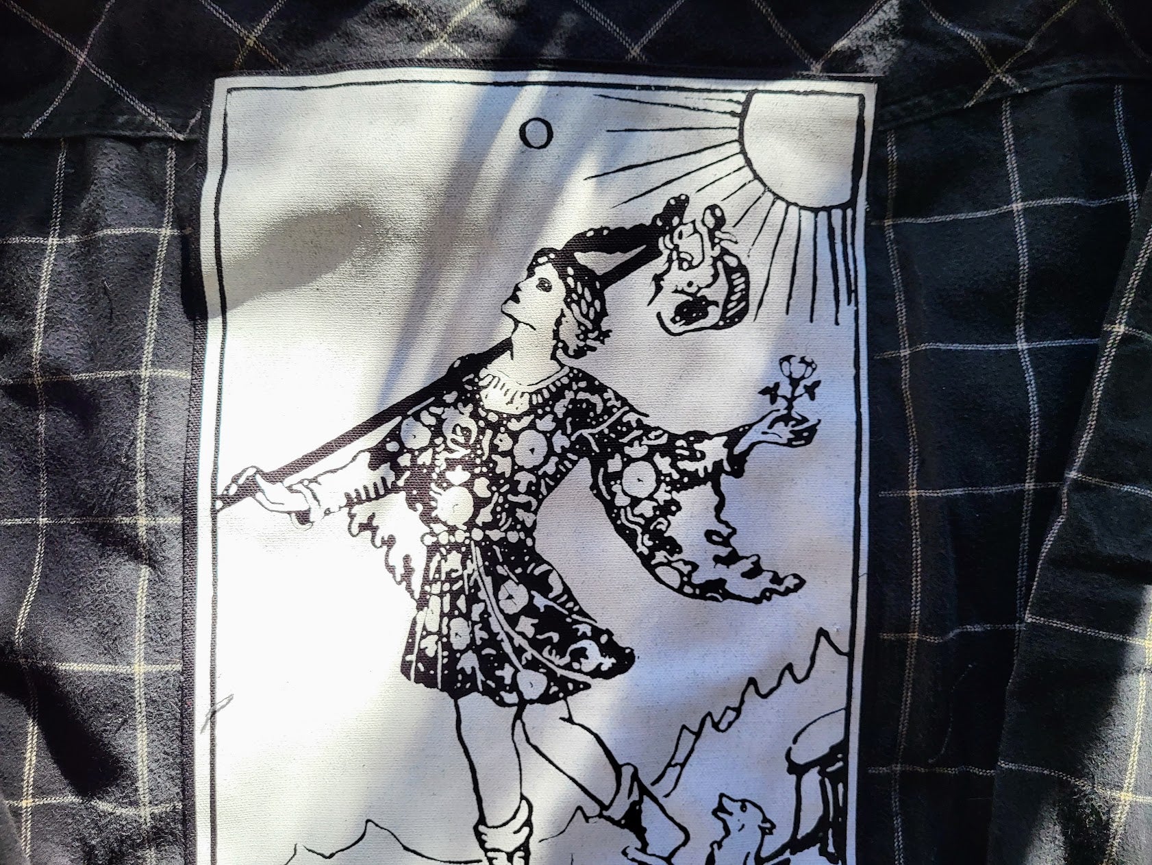 Light Distressed Fool Flannel