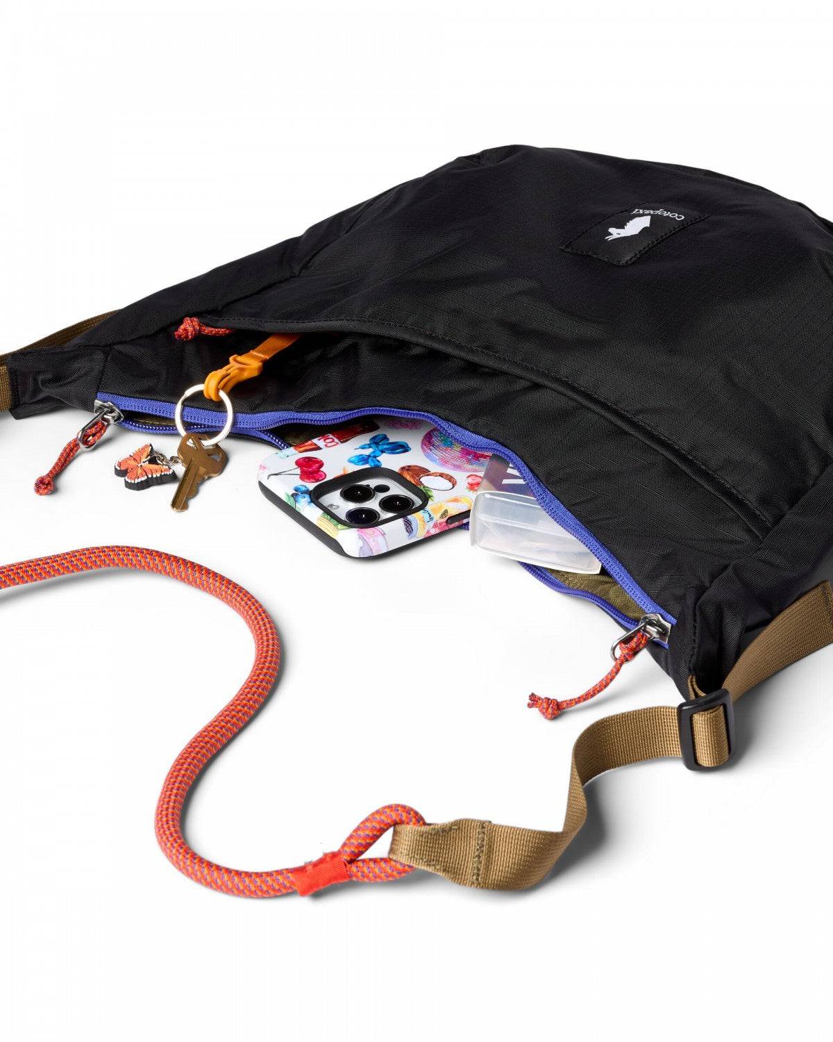 Trozo 8L Shoulder Bag