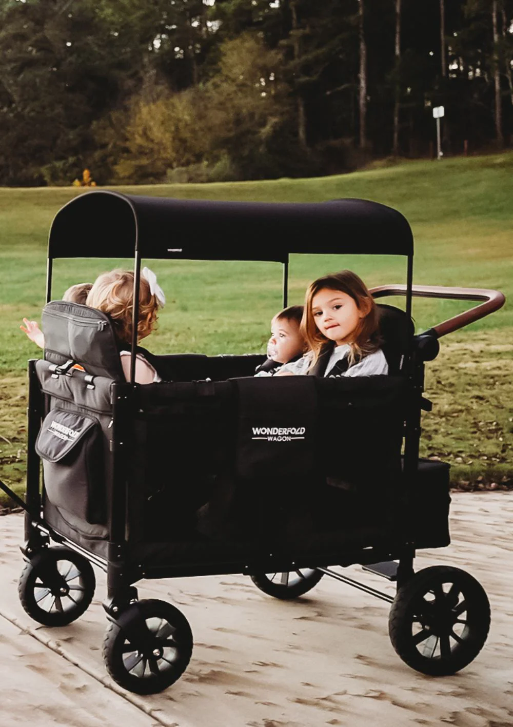 2025 Cochecito familiar W4 Luxe para 4 plazas