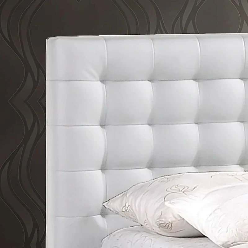 Madison Contemporary White Queen Platform Bed