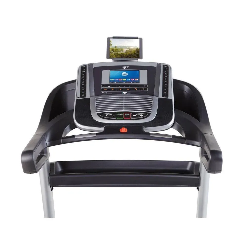 NordicTrack C 990 Treadmill