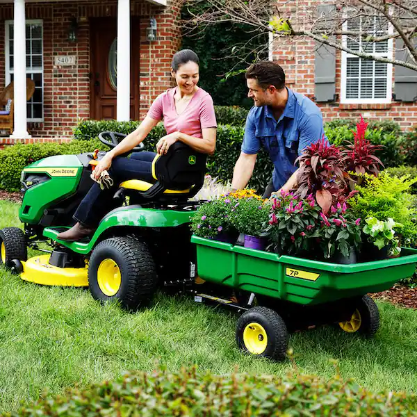 John Deere S100 42-in Riding Lawn Mower �C 17.5-HP Gas Hydrostatic Drive