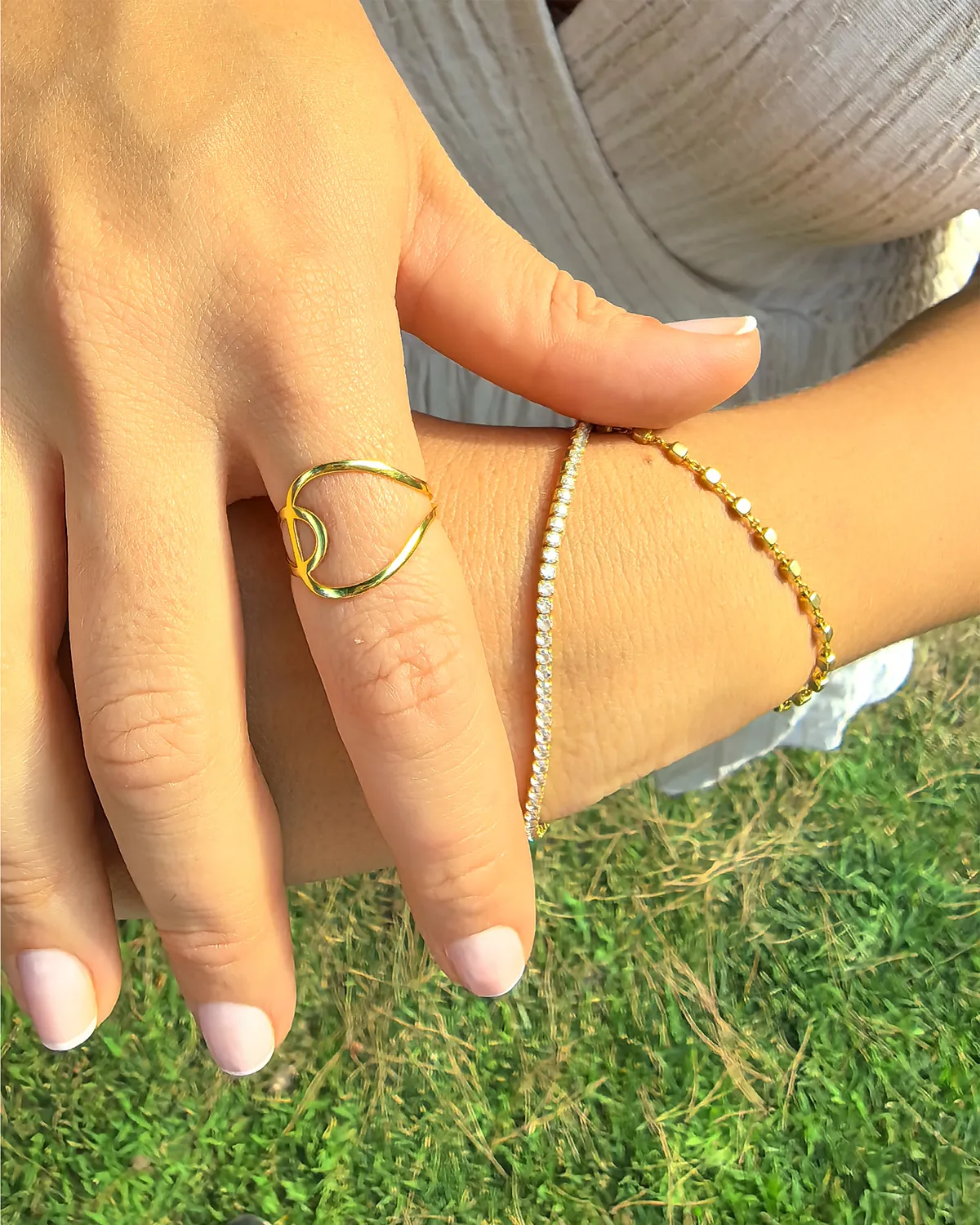 Open Circle Ring in 18K Gold Vermeil