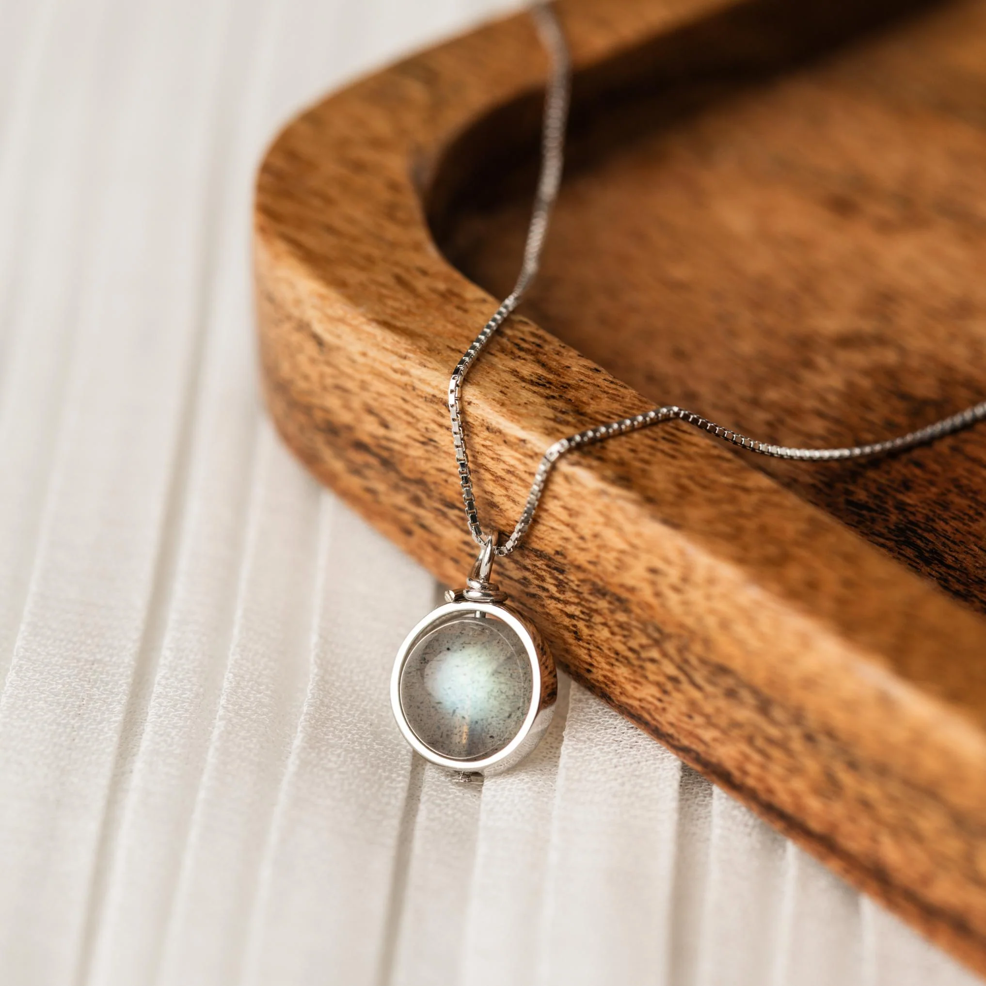 Labradoriet Ketting - Edelsteen Hanger - 925 Sterling Zilver - Mentale Rust