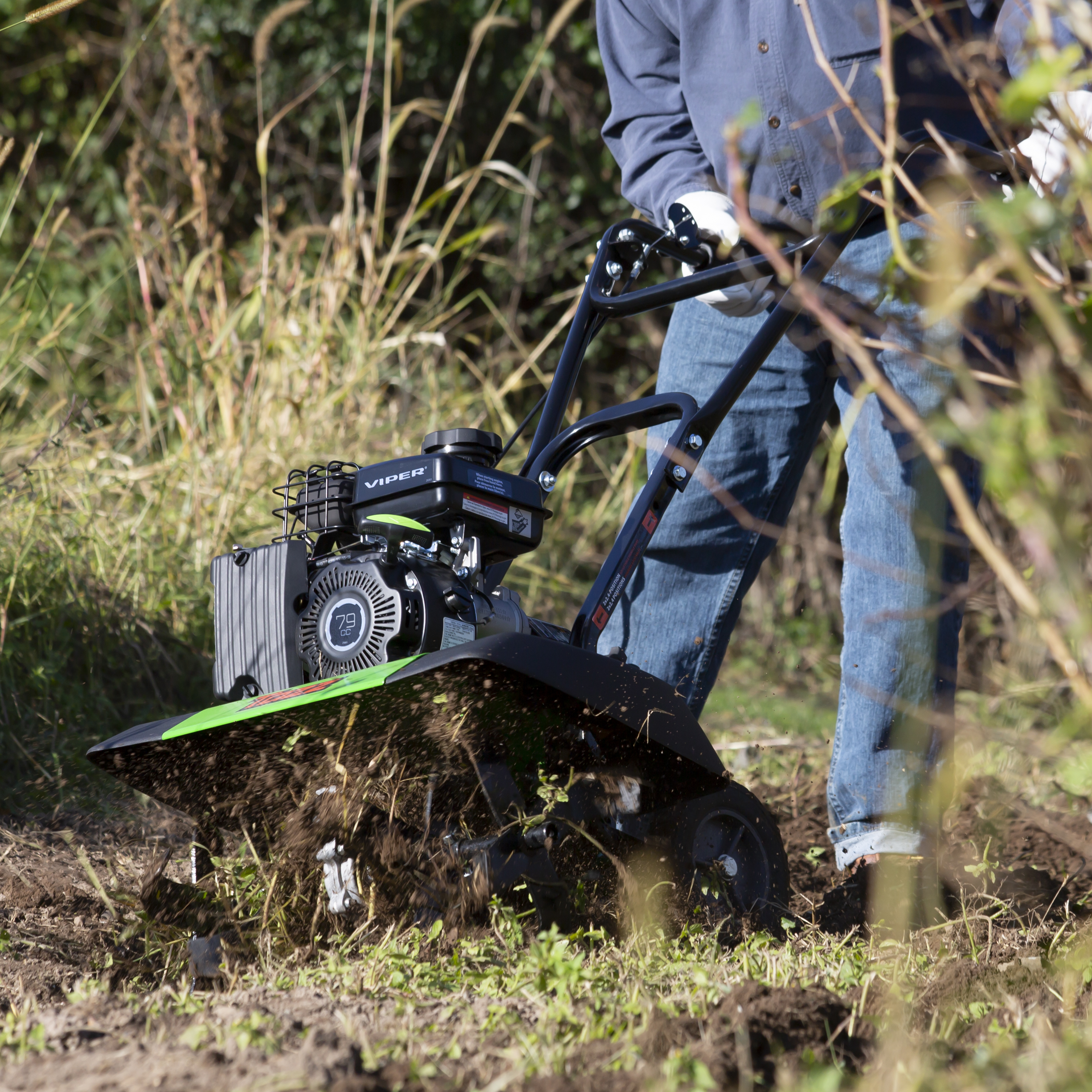 2025 TAZZ 2-in-1 Cultivator/Plow met Viper 4-Takt Motor van 79cc, Model 35310