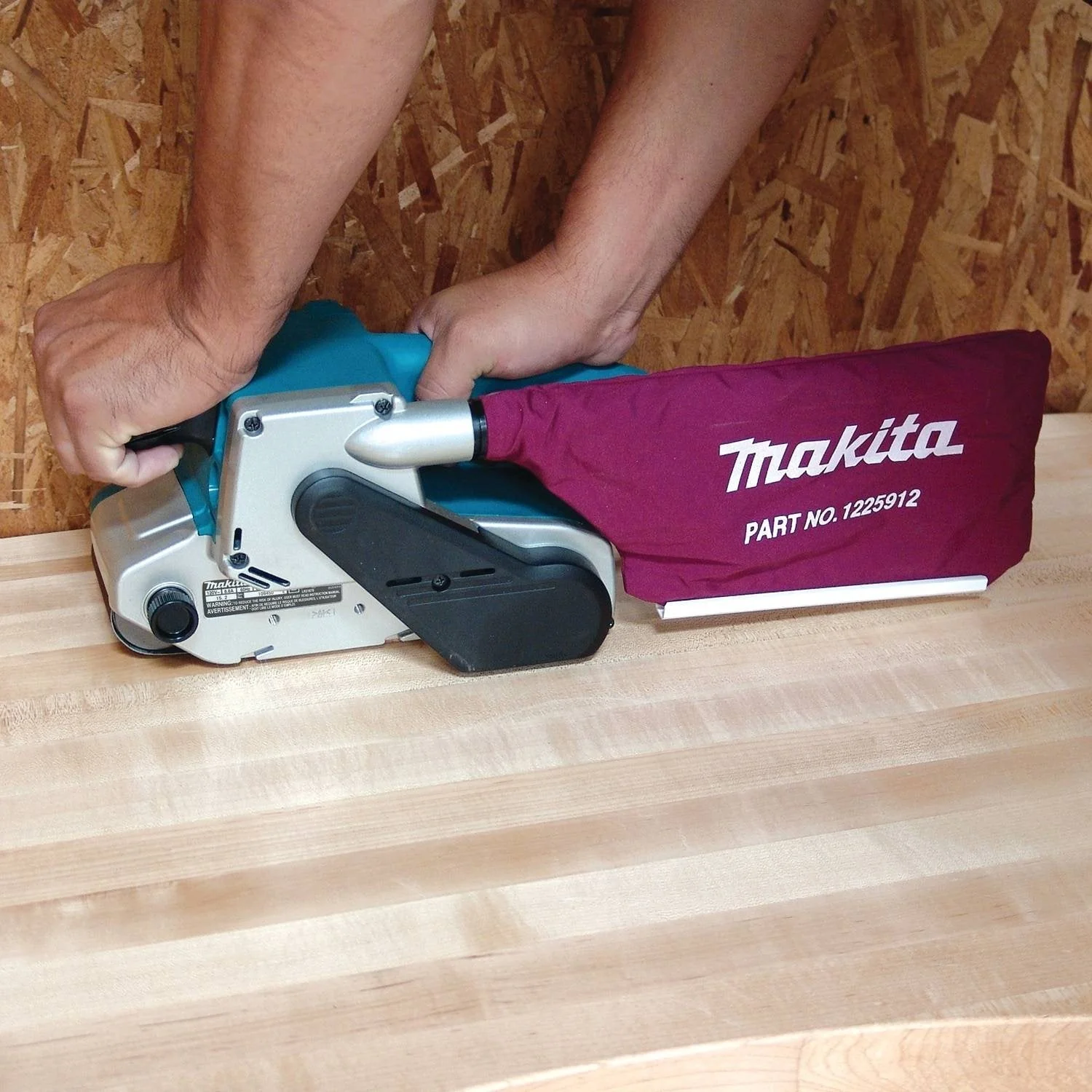 Makita 9903 Lijadora de Banda Variable de 3 x 21 Pulgadas