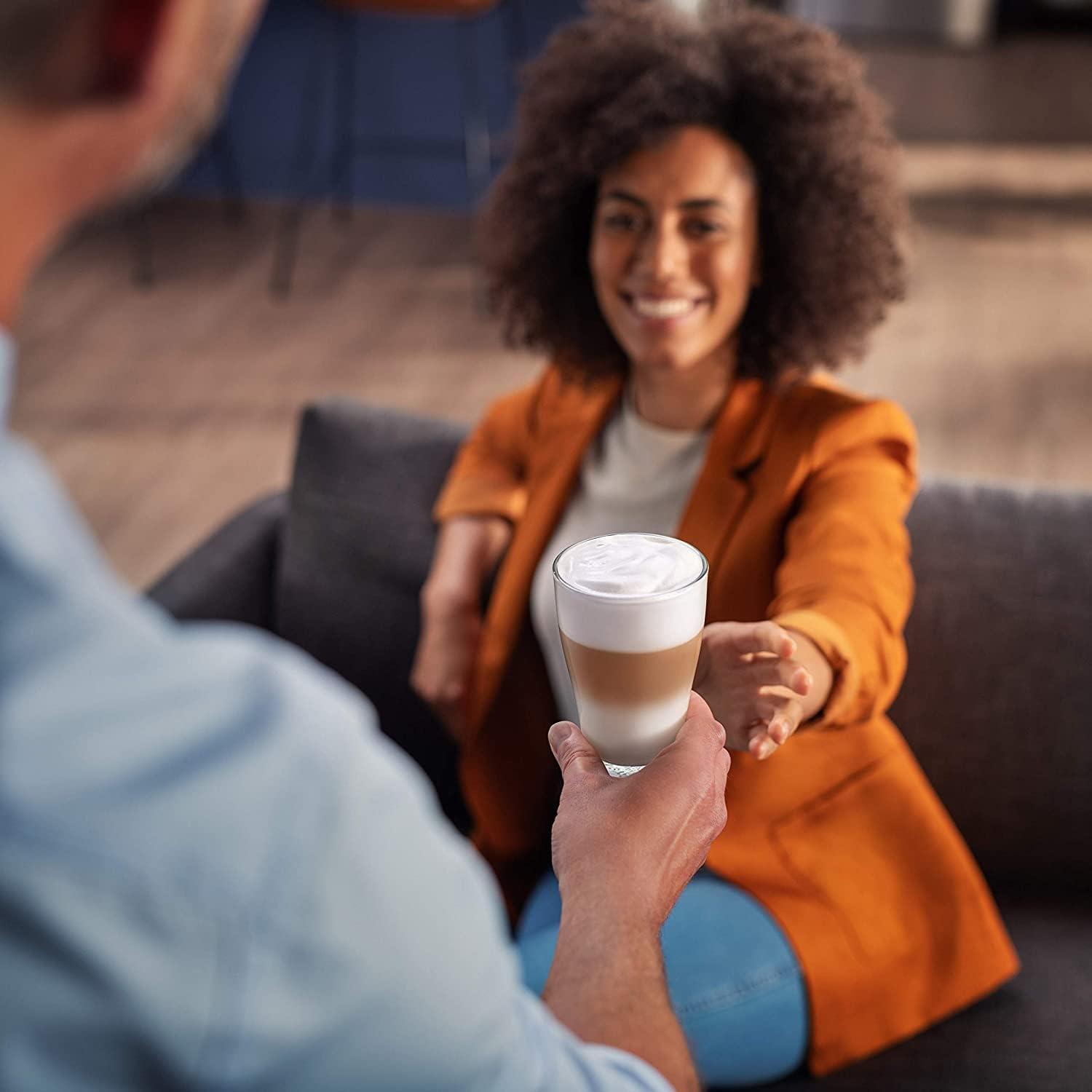 Philips Series 5400 volautomatische koffiemachine - LatteGo melksysteem, 12 koffiespecialiteiten, intu?tief display, 4 gebruikersprofielen, chroom (EP5447/90)