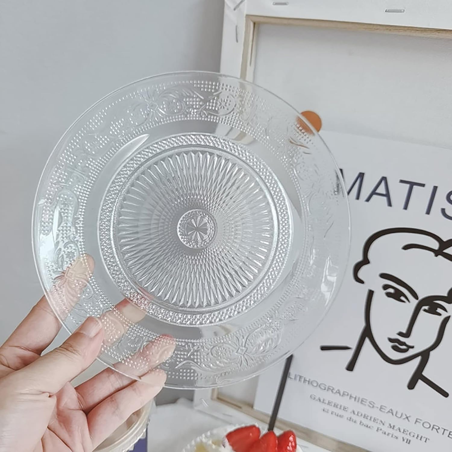 20 Pack Glass Salad Plates, 7 Inches Glass Dessert Plates Fruit Plates Appetizer Plates Snack Plates Glass Dinnerware Set with Beautiful Carved Pattern